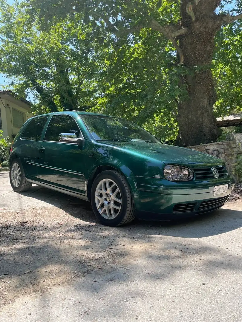 Volkswagen Golf GTI 1.8 Turbo - 2