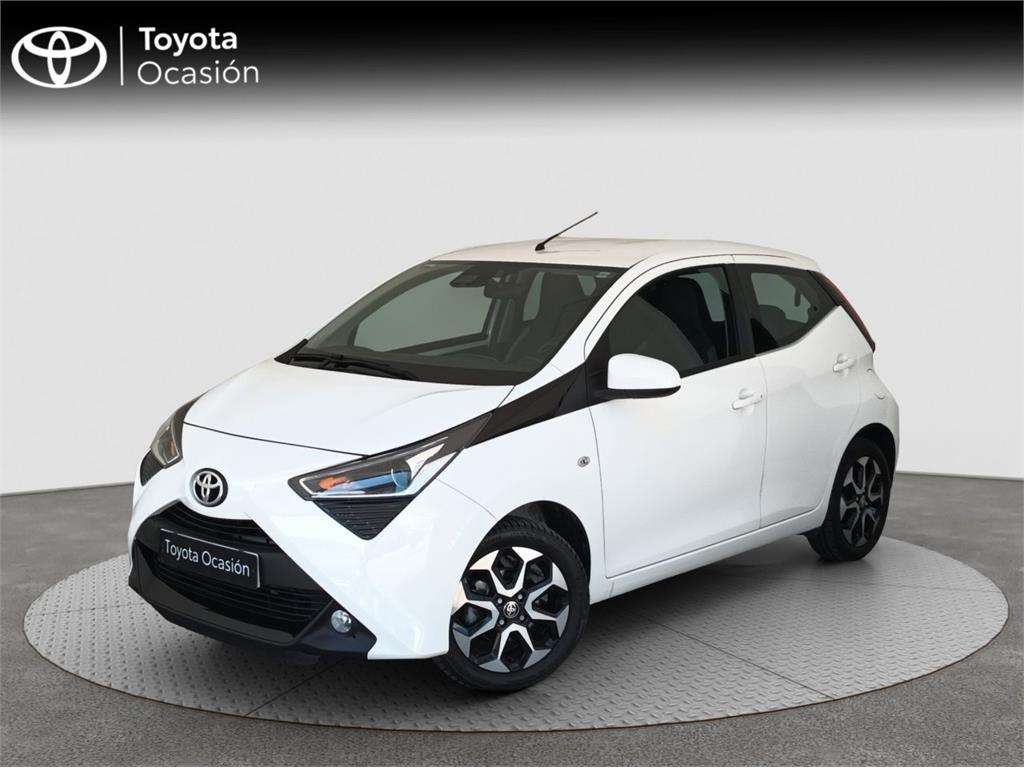 Toyota Aygo 70 x-play - foto 1