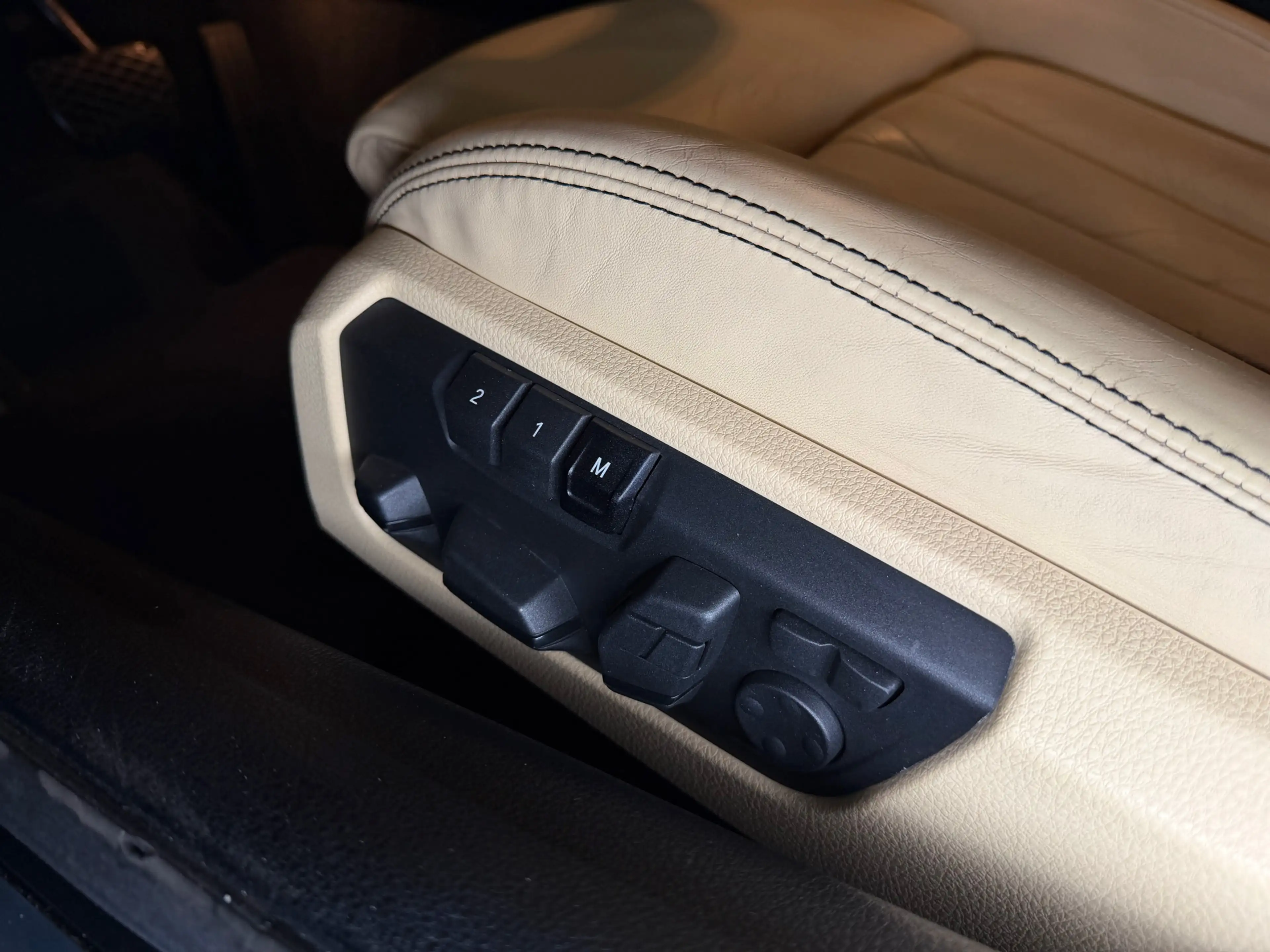 BMW 650 6-serie 650i High Exe | M-sport | Soft-close | Ori — photo 10