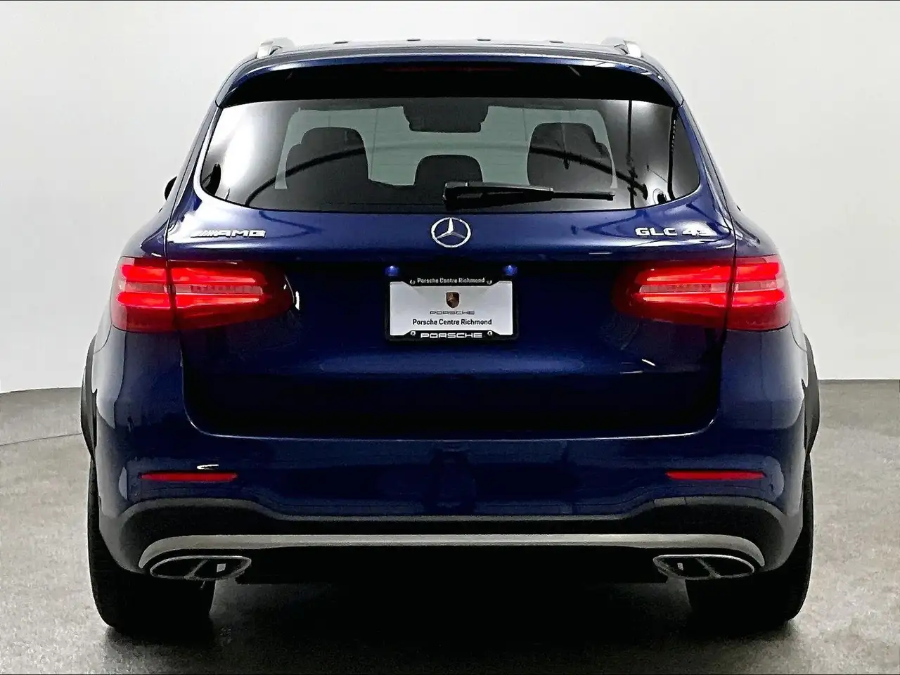 Mercedes-Benz GLC снимка Mercedes-Benz GLC
