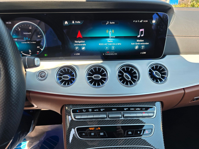 Mercedes-Benz E 400 d 4Matic Cabrio/Burmester/HuD/AMG-Line — photo 11