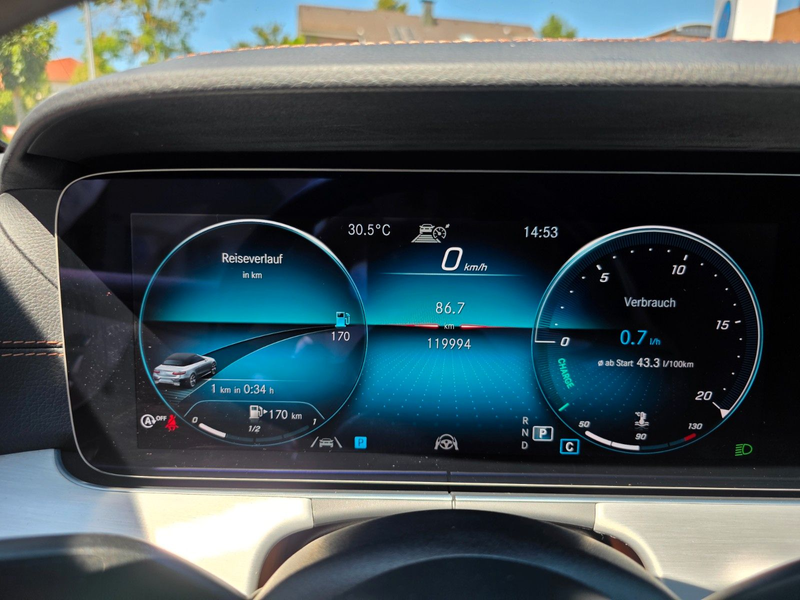 Mercedes-Benz E 400 d 4Matic Cabrio/Burmester/HuD/AMG-Line — photo 9