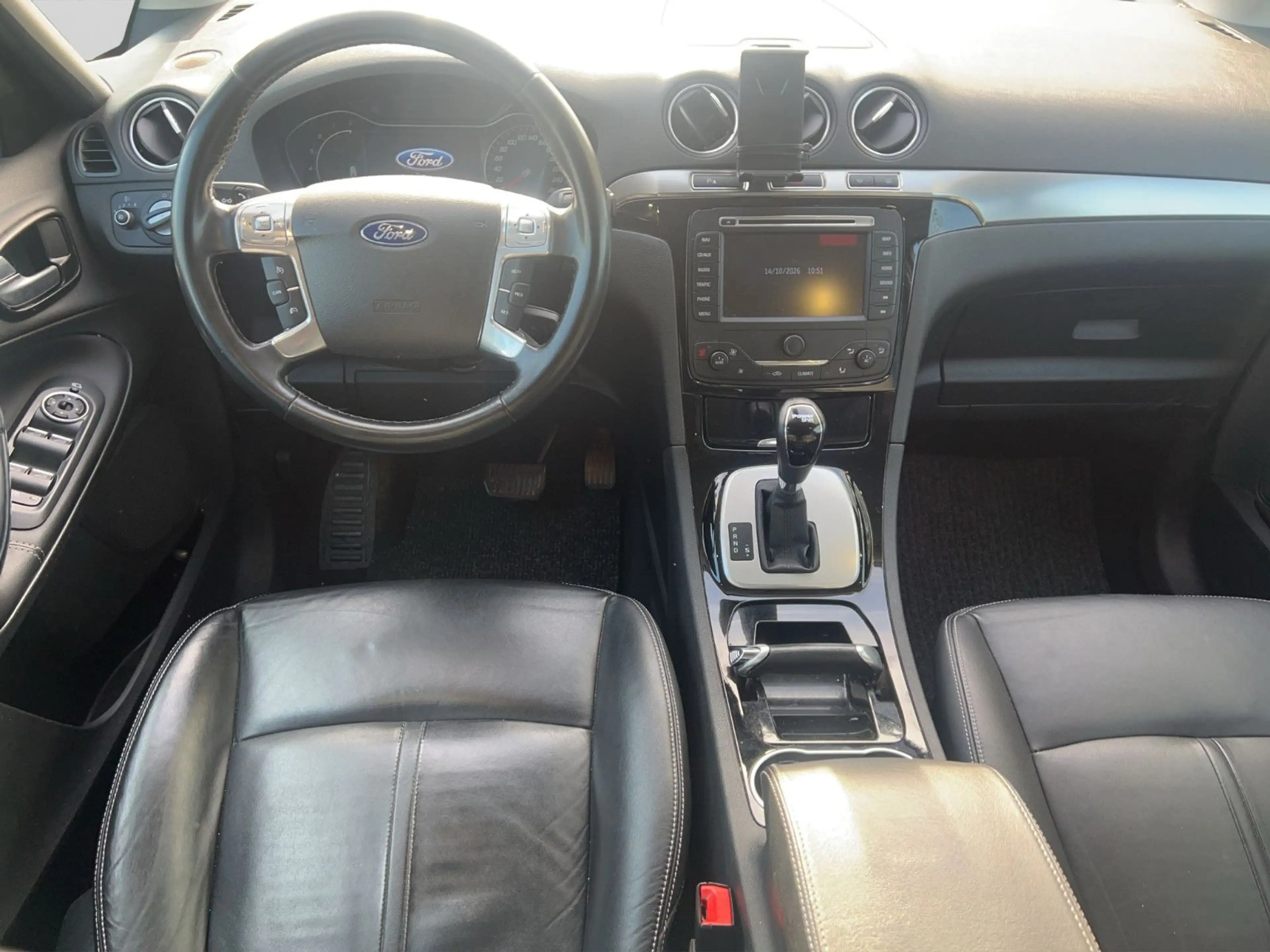 Ford S-Max S-MAX Titanium/AHK/8xAlu/Navi/Leder/Temp./ — photo 11