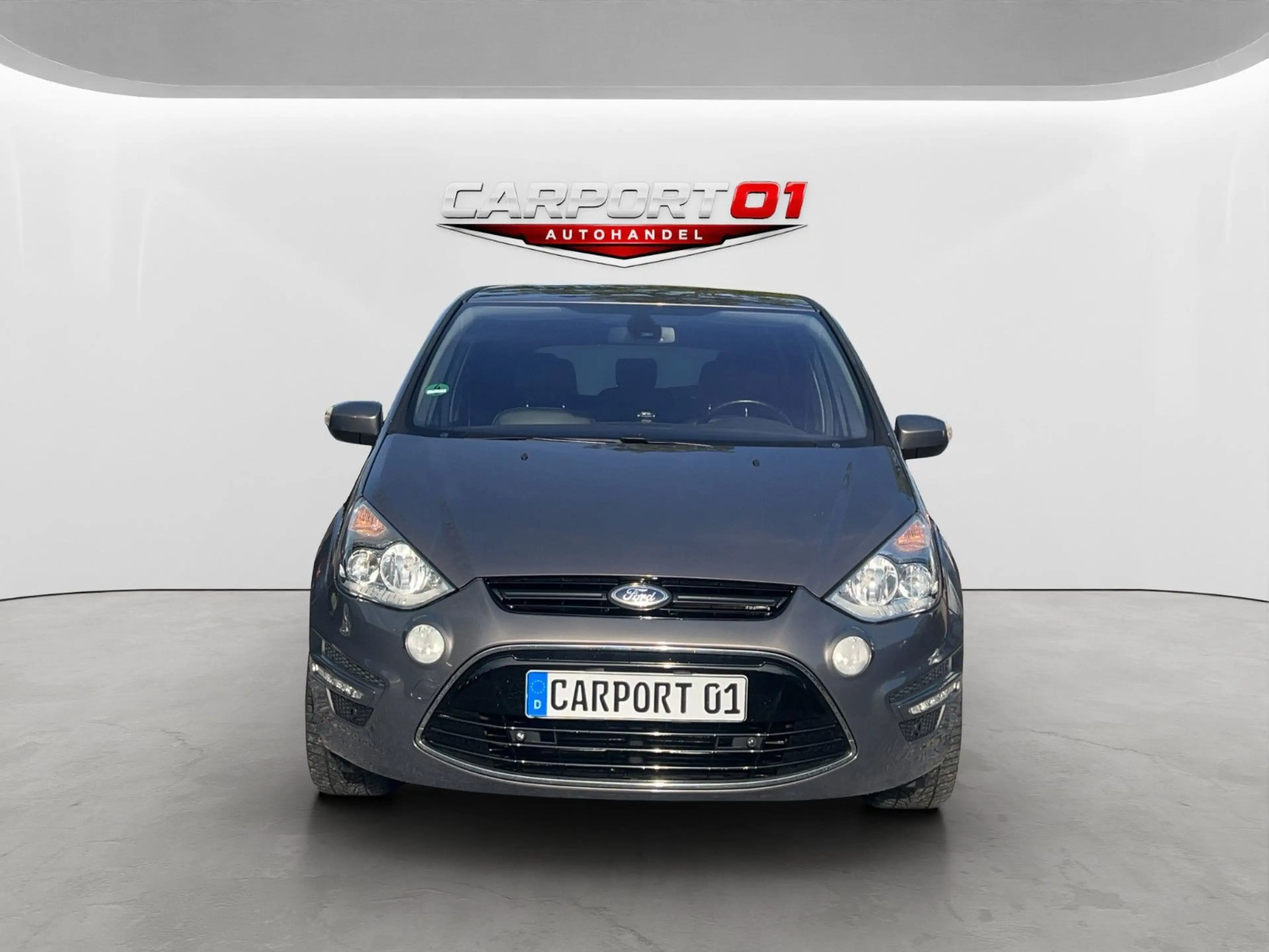 Ford S-Max S-MAX Titanium/AHK/8xAlu/Navi/Leder/Temp./ — photo 6