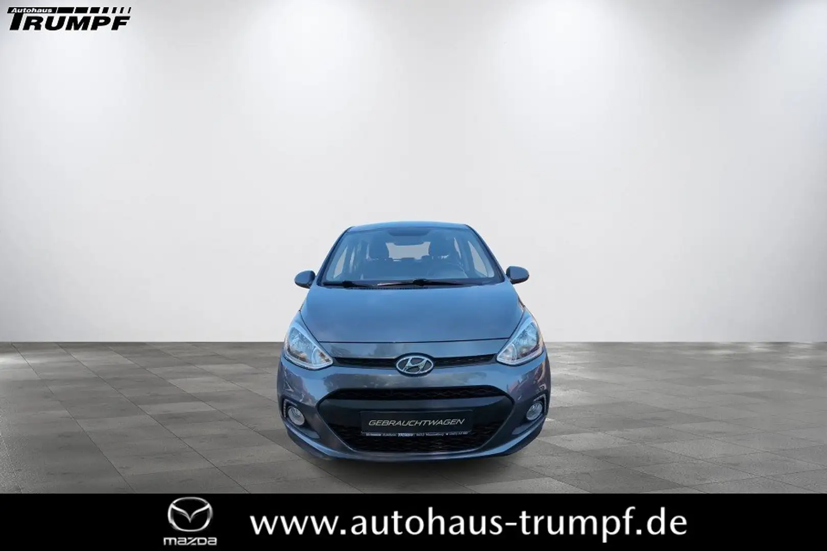 Hyundai i10 1.0 YES! Klima Sitzhzg. 2-fach bereift Plateado - 2