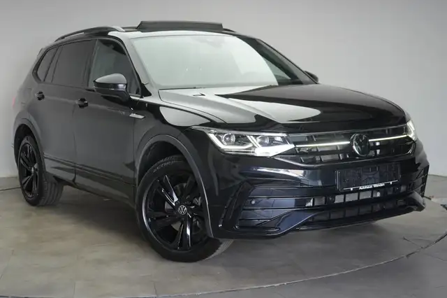 Volkswagen Tiguan Allspace main image