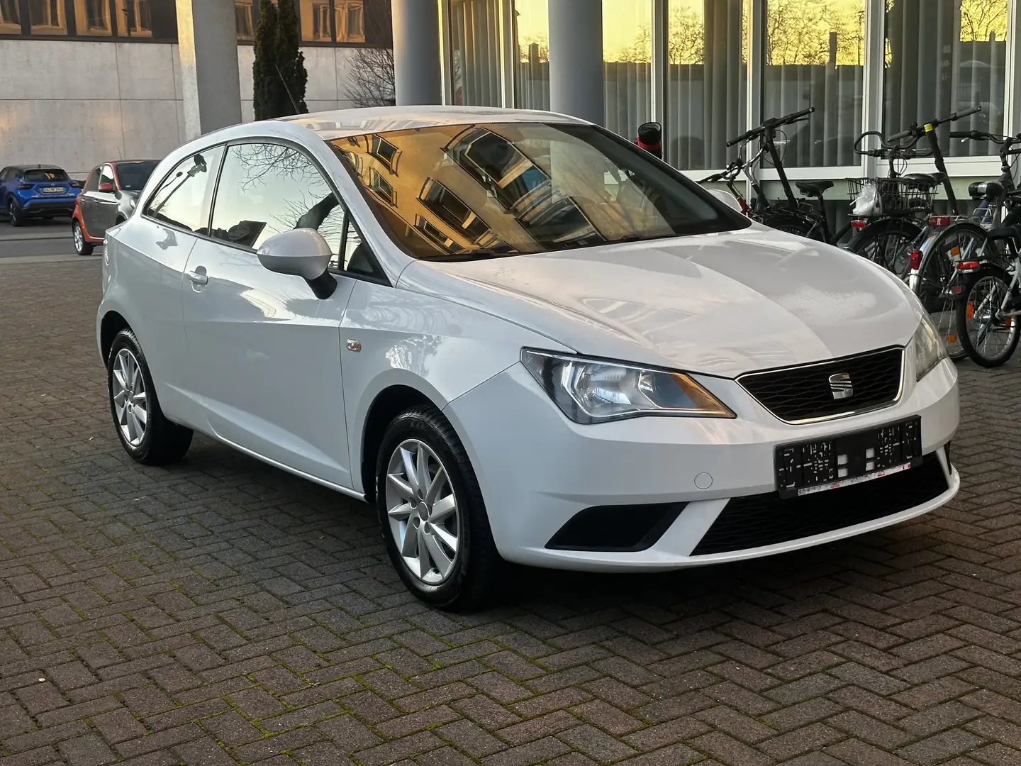 SEAT Ibiza Style Salsa/Klima/Alu/Tüv-Neu/Isofix/ELFH/ELSP Weiß - 1