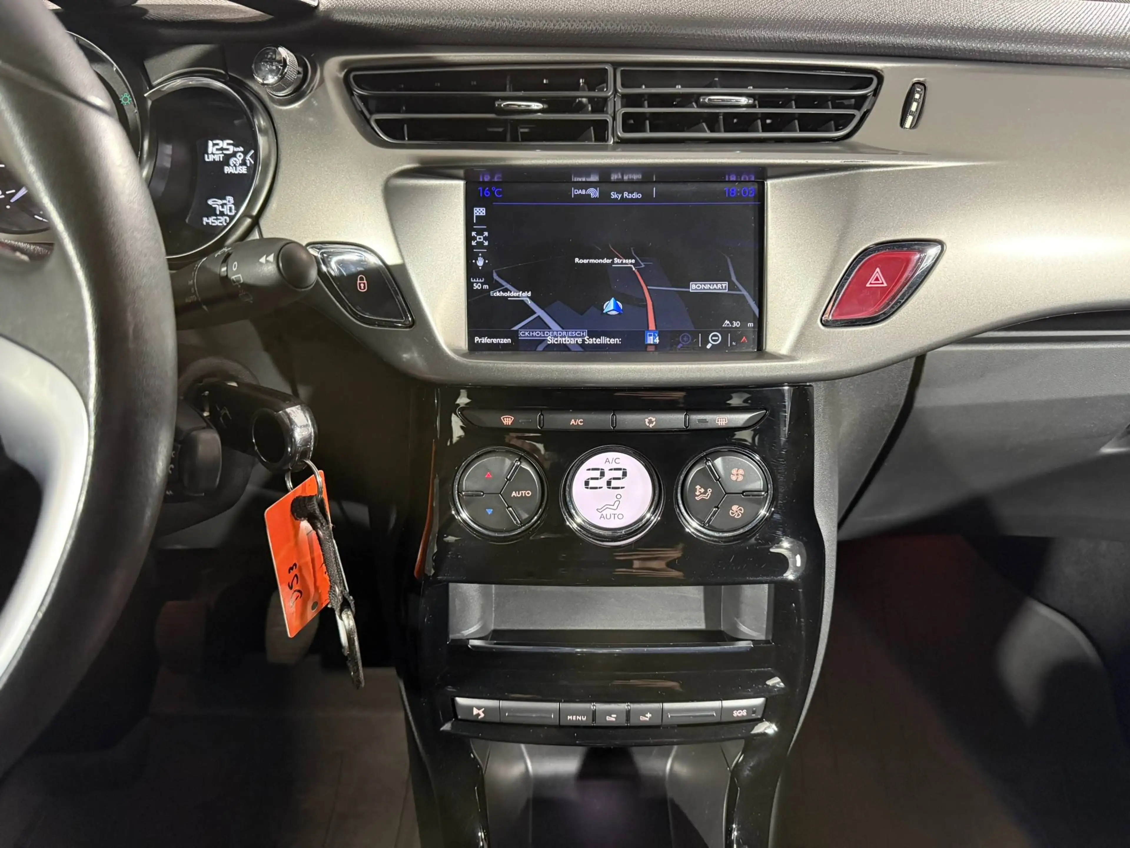 Citroen DS3 1.6 BlueHDi Navi Klima 1.H MwSt — photo 14