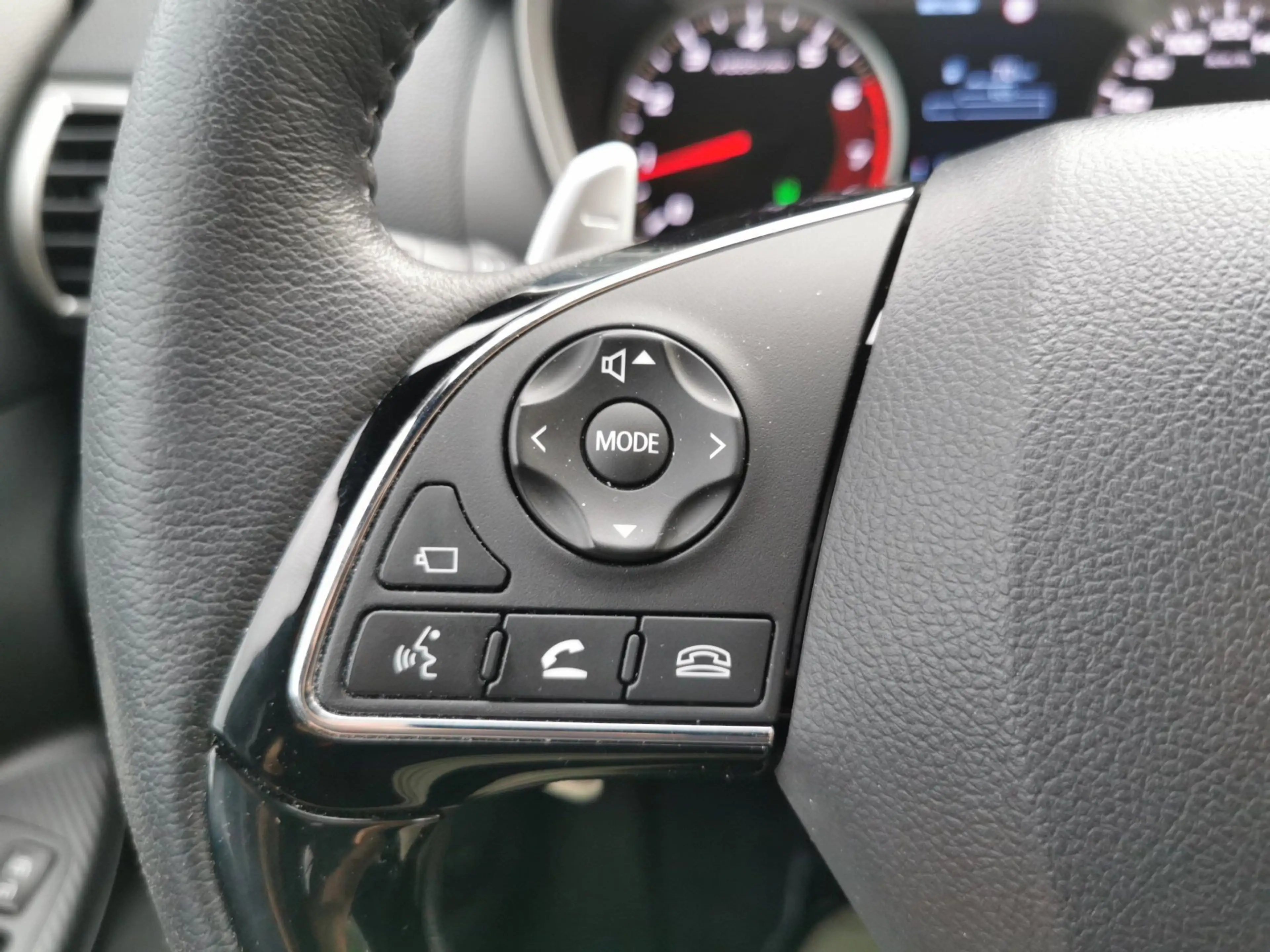Mitsubishi Eclipse Cross Diamant Edition+ 360-Kamera|SHZ|AWR — photo 12