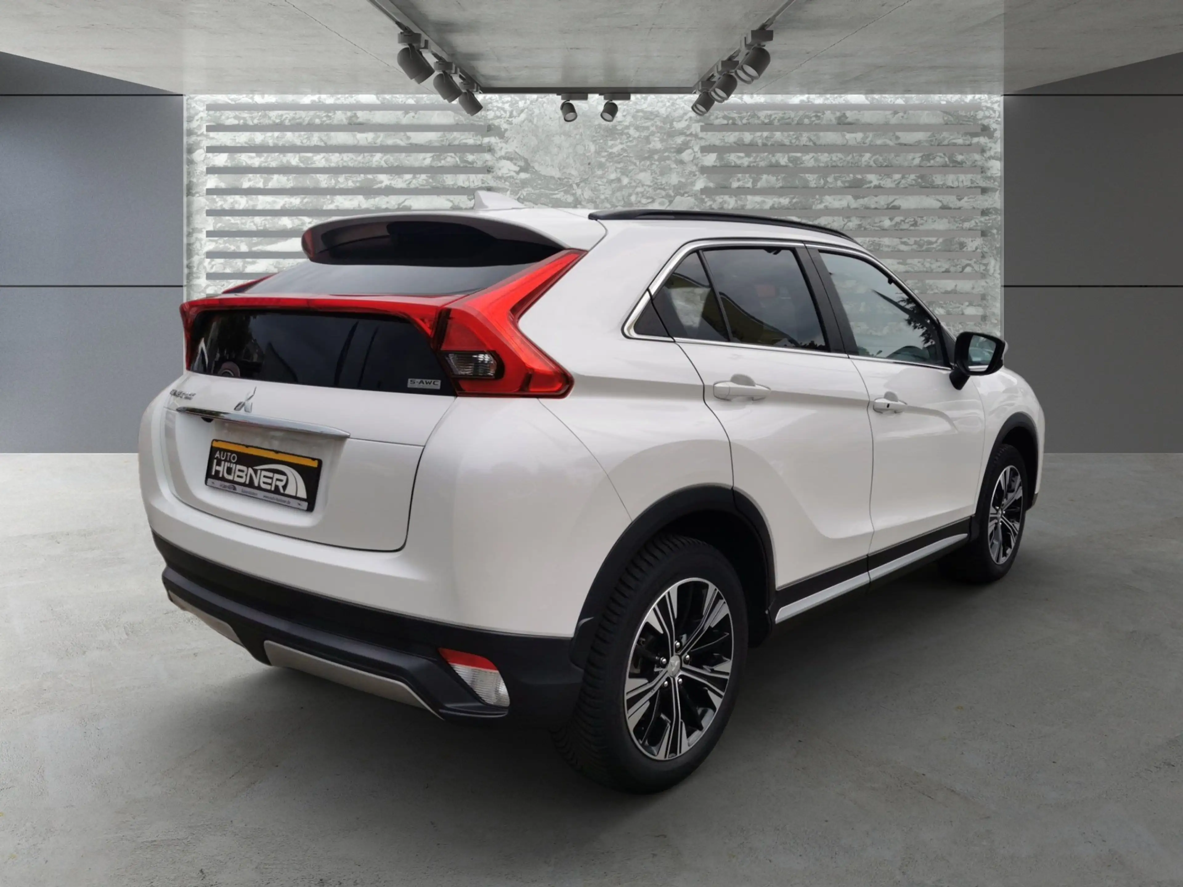 Mitsubishi Eclipse Cross Diamant Edition+ 360-Kamera|SHZ|AWR — photo 4