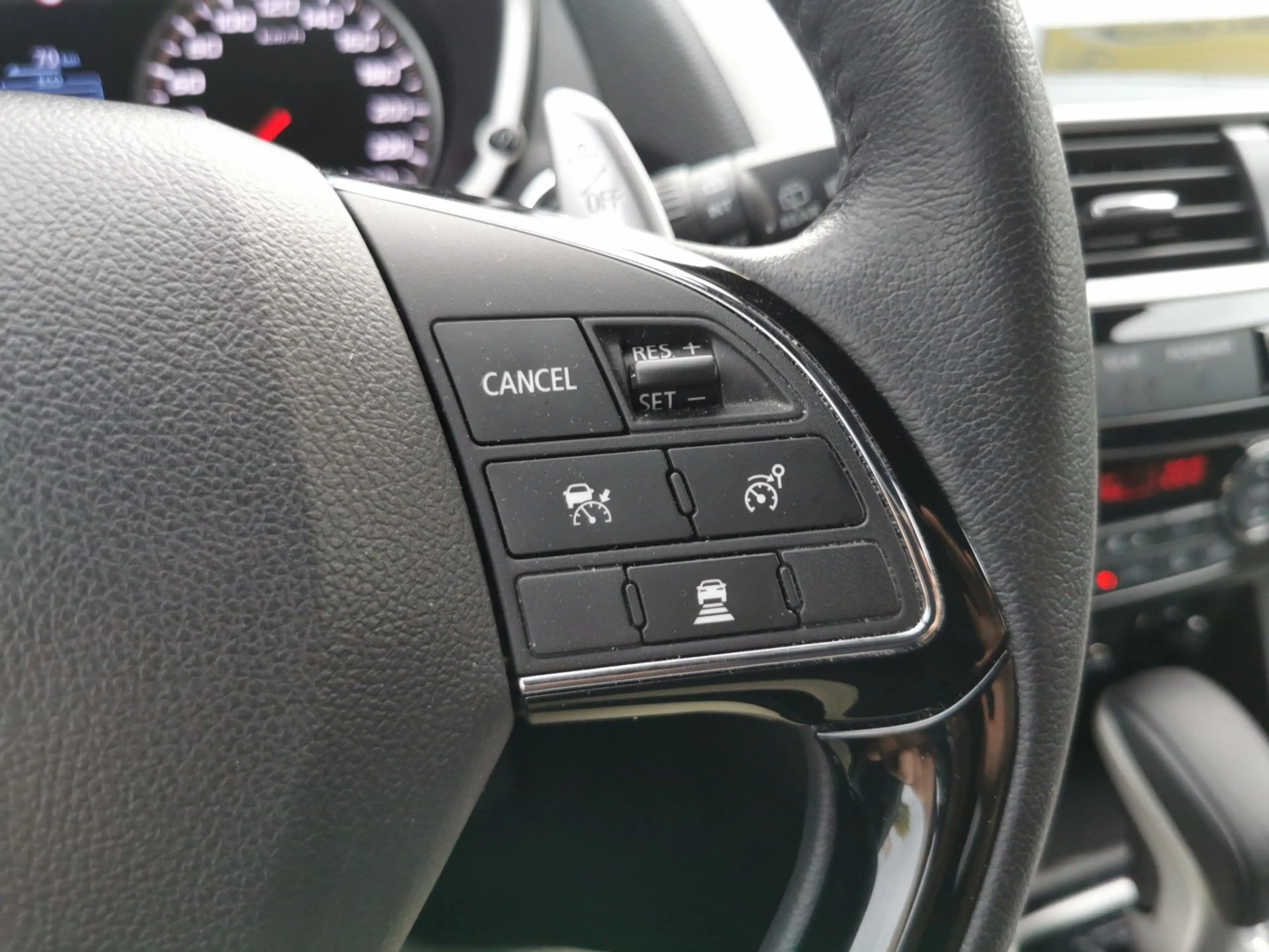 Mitsubishi Eclipse Cross Diamant Edition+ 360-Kamera|SHZ|AWR — photo 13