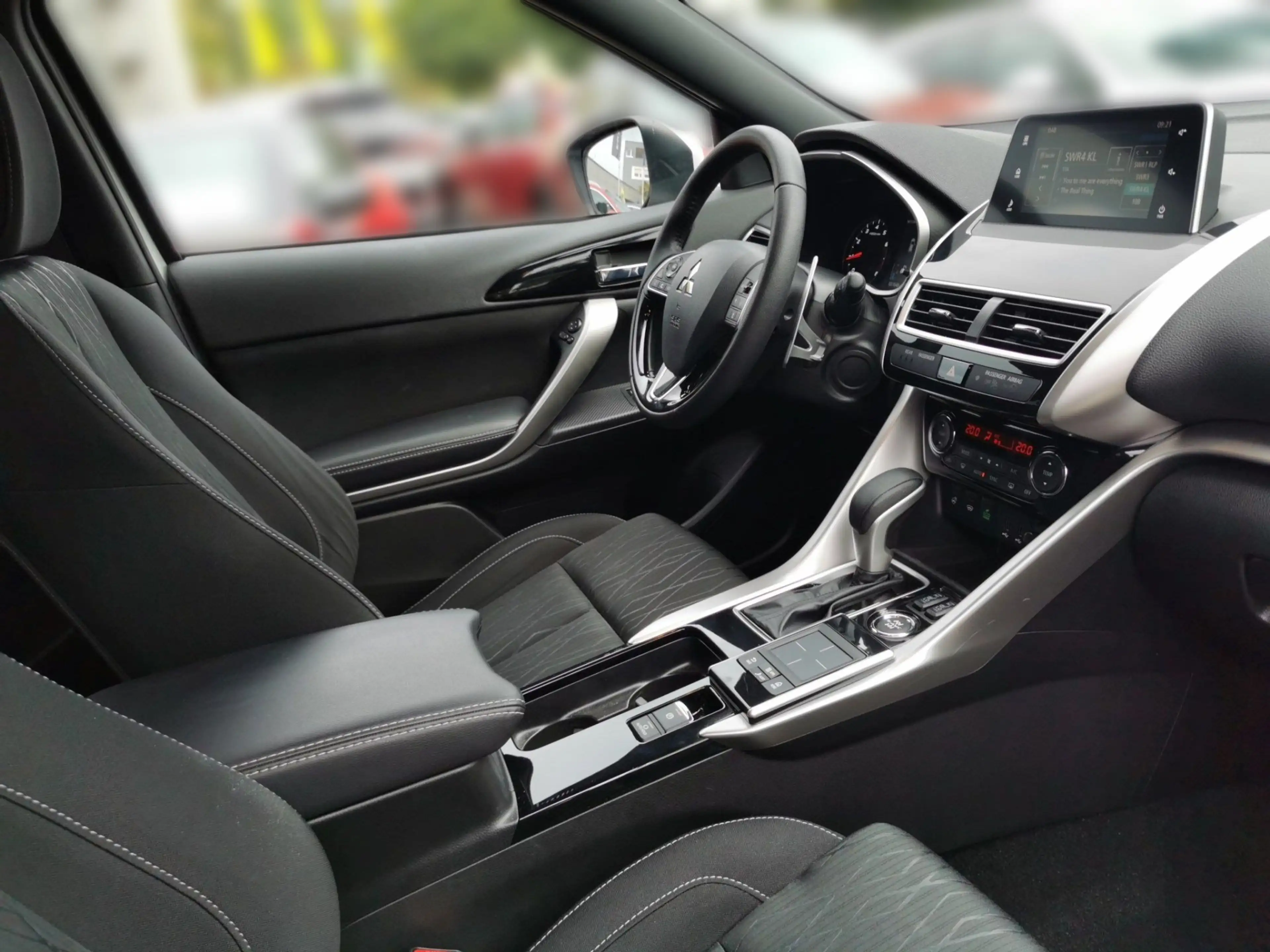 Mitsubishi Eclipse Cross Diamant Edition+ 360-Kamera|SHZ|AWR — photo 9