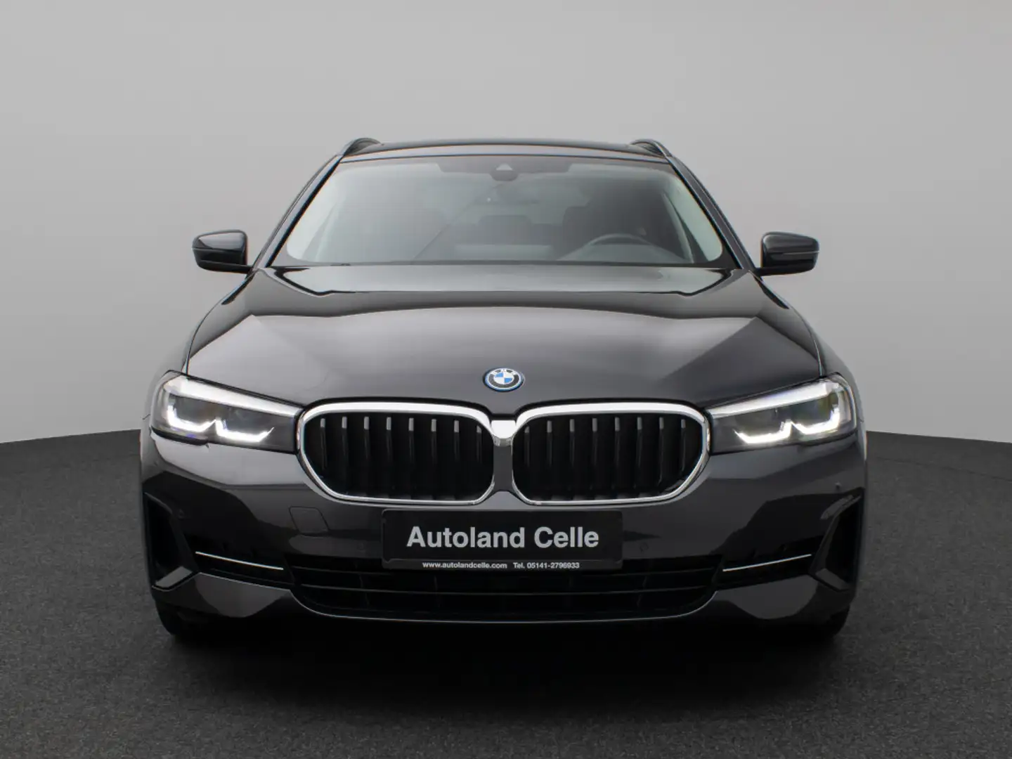 BMW 530 xD Panorama DAB CockPitPro Alarm PDC 19Zoll Szürke - 2