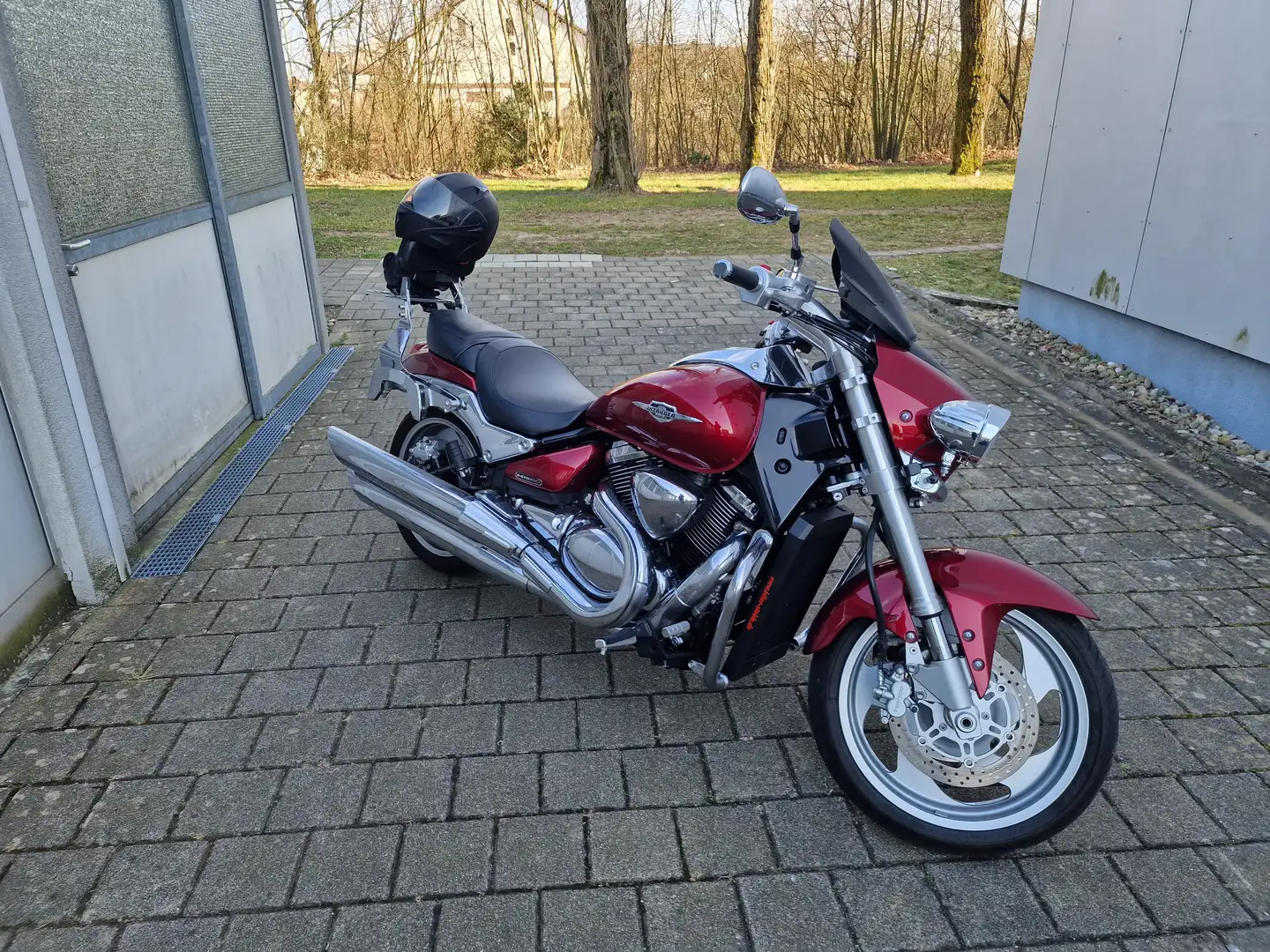 Suzuki VZ 1500 M Rot - 2