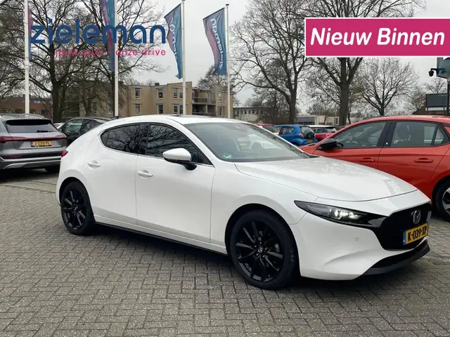 Mazda 3 2.0 e-SkyActiv-X M Hybrid 186 Luxury - Carplay, Da