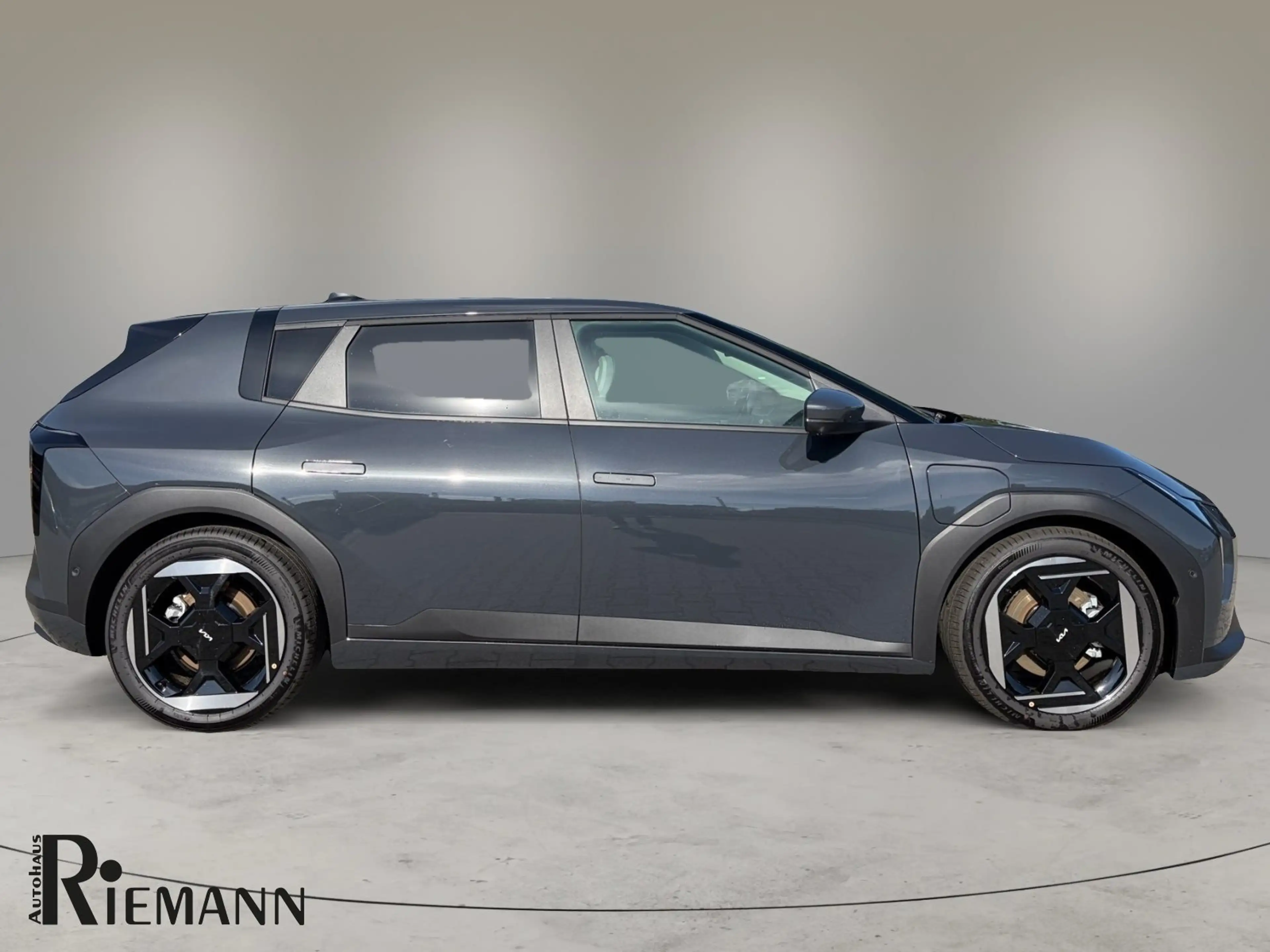 Kia EV4 81,4-kWh Earth + DriveWise-ADAS-Paket — photo 5