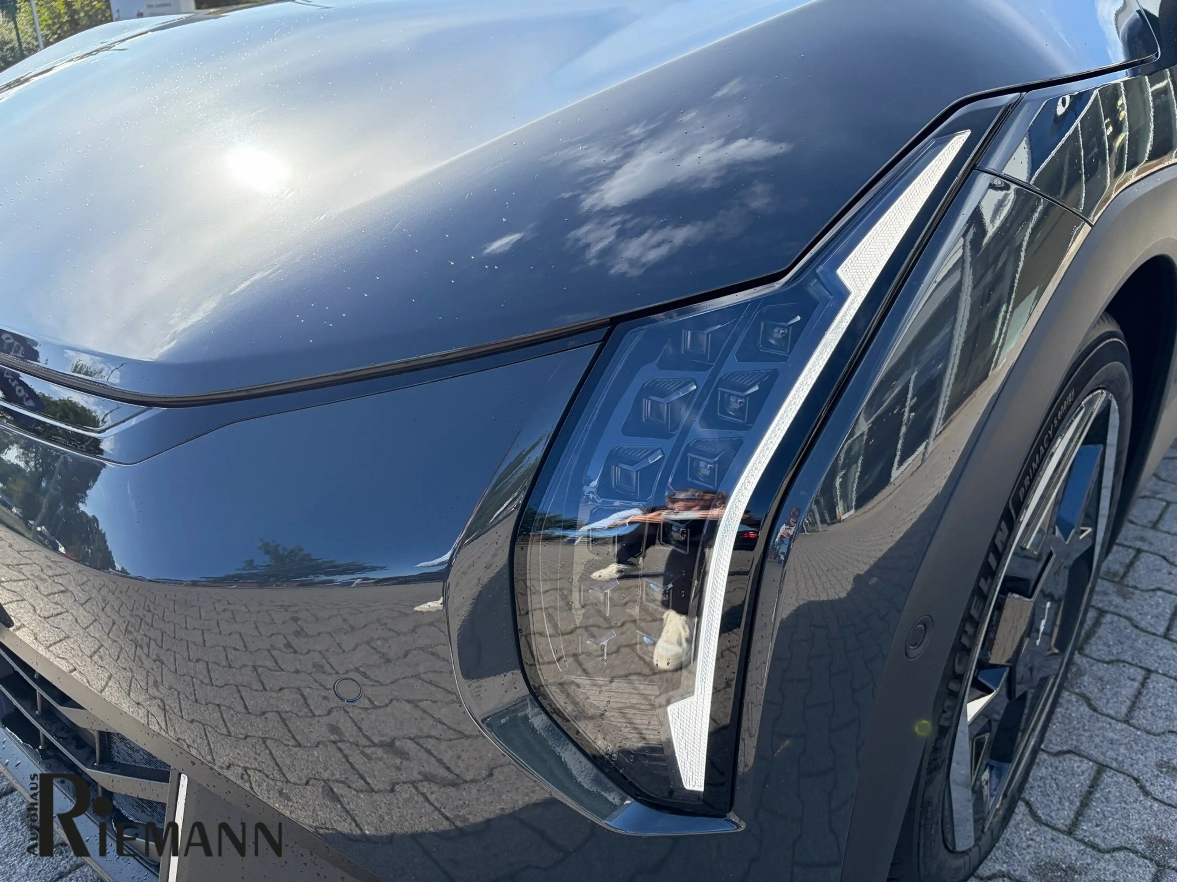 Kia EV4 81,4-kWh Earth + DriveWise-ADAS-Paket — photo 10