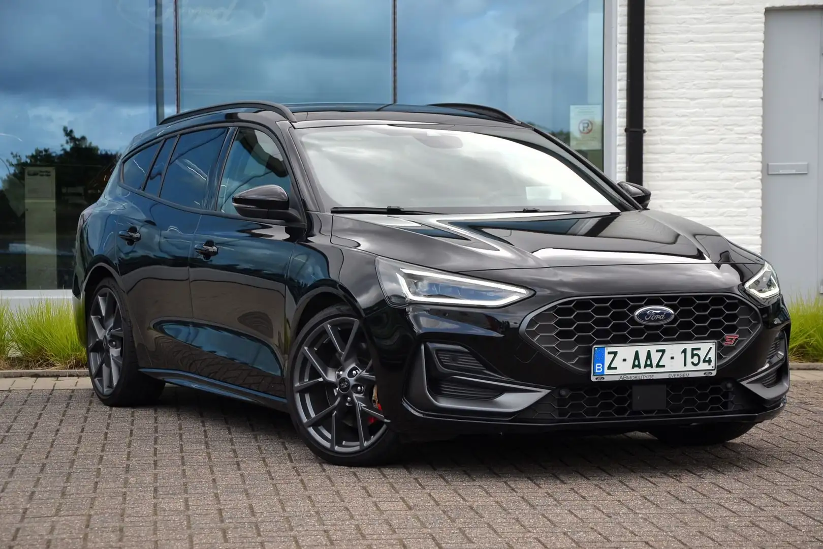 Ford Focus Clipper ST-X 2.3i EcoBoost AUTOMAAT *Full Option* - 2