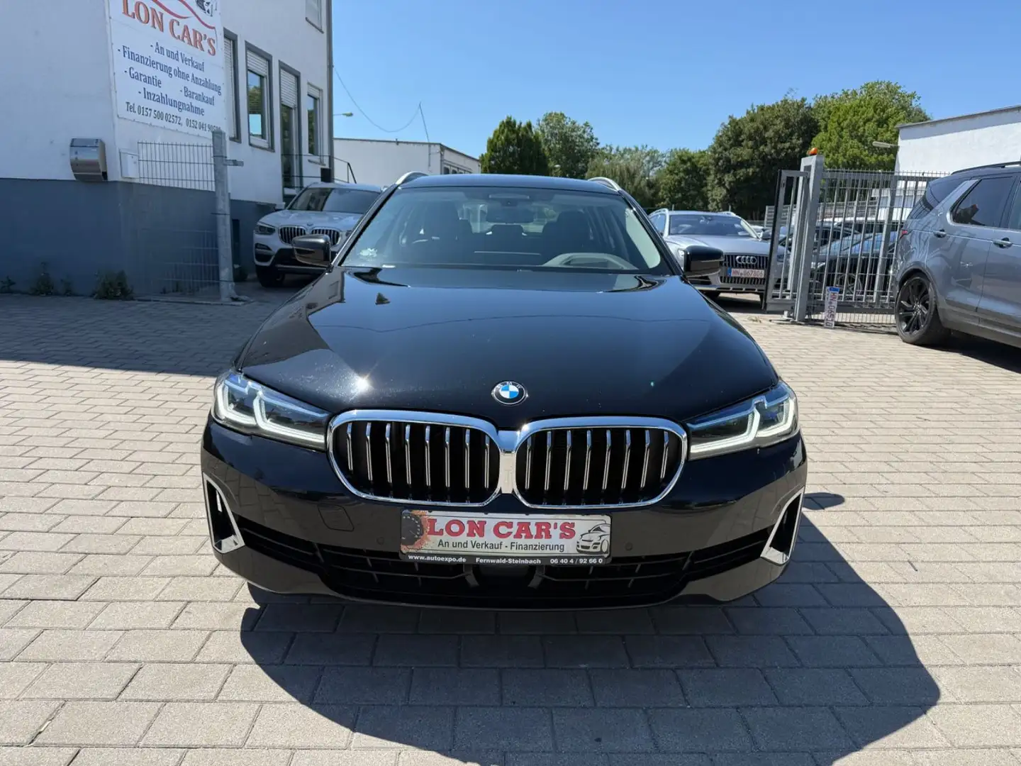 BMW 520 xDrive Luxury Line/ Head-UP/Leder/Keyless-Go Schwarz - 2
