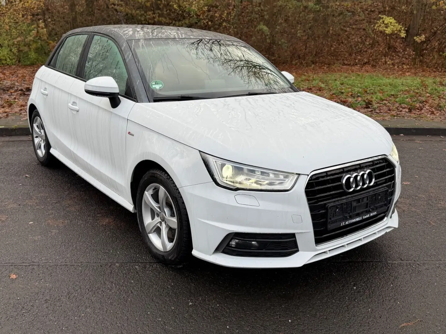 Audi A1 Sportback,S-Line,Navi,LED Weiß - 1
