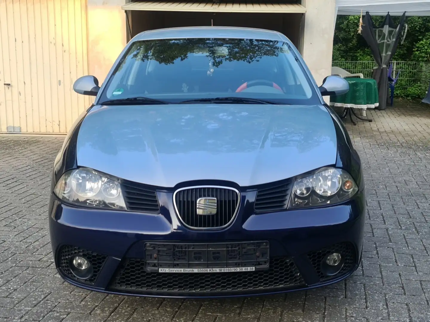SEAT Ibiza 1.4 16v Signa Blauw - 1
