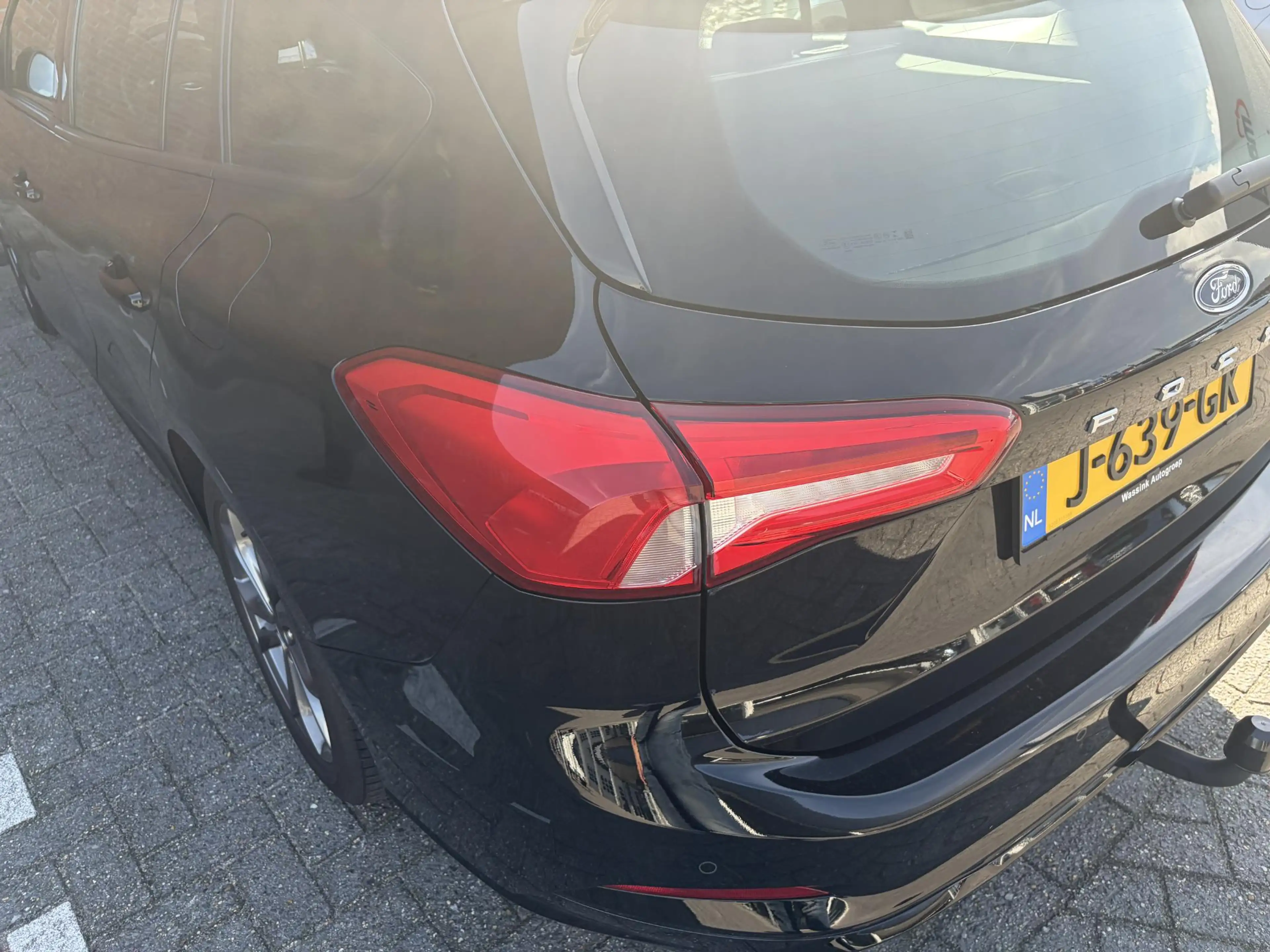 Ford Focus Wagon 1.5 EcoBoost ST Line Business — photo 11