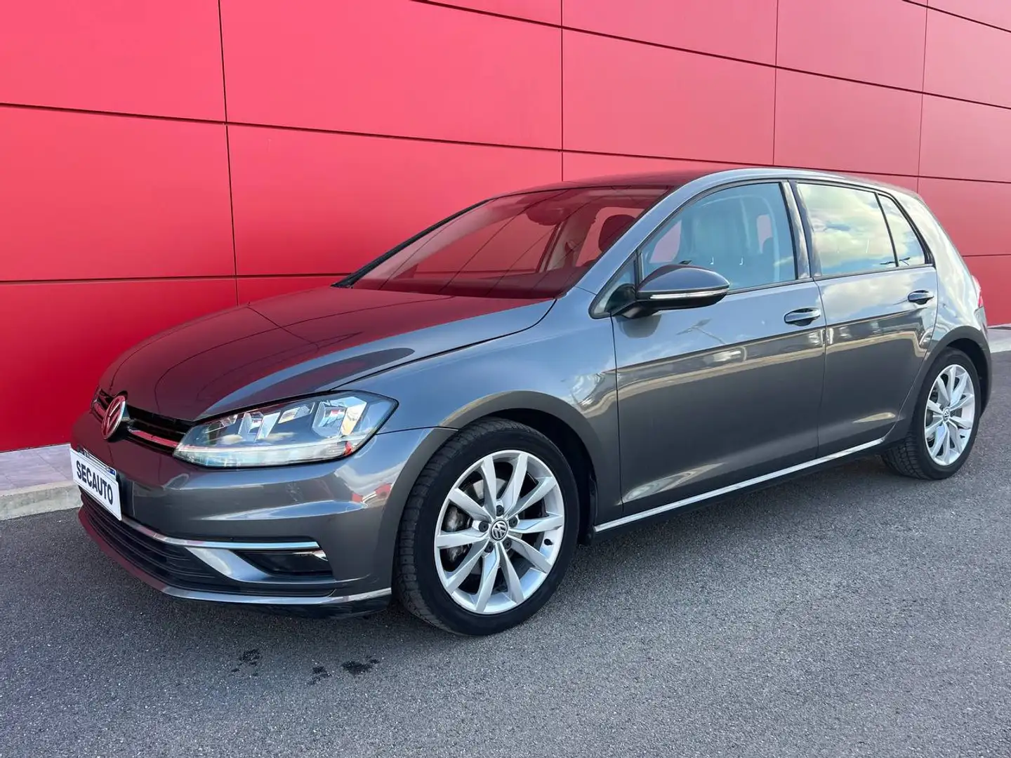 Volkswagen Golf 5 Porte 1.6 TDI BlueMotion Highline Grigio - 2