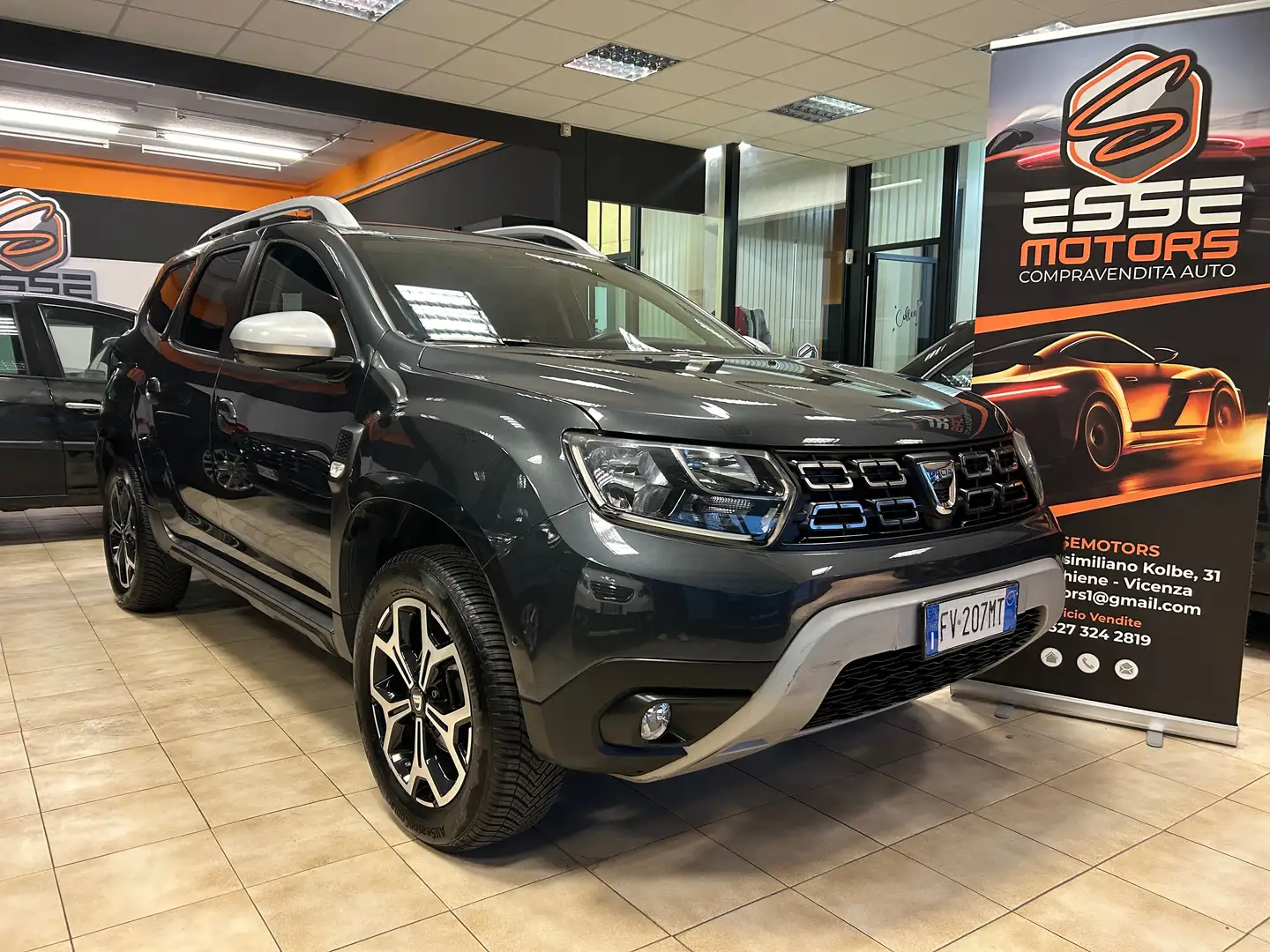 Dacia Duster Duster II 2018 1.6 sce Prestige 4x2 s Grigio - 1