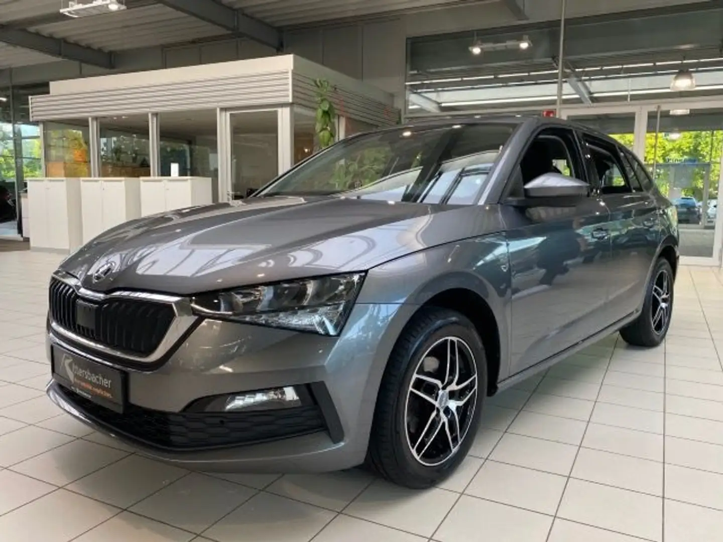 Skoda Scala 1.0 TSI Cool Plus PDC Sitzheizung Grau - 2