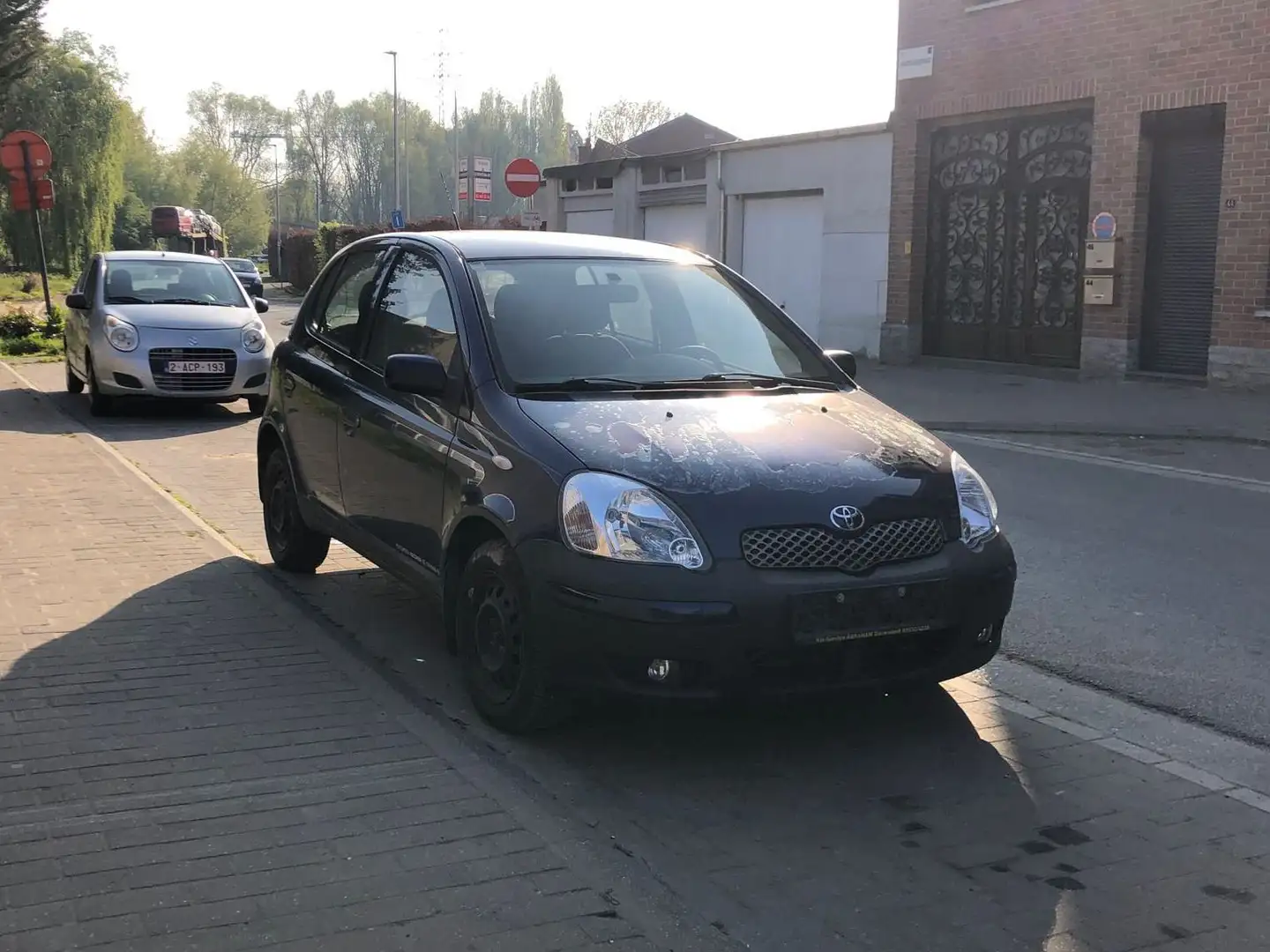 Toyota Yaris 1.4 Turbo D4D Linea Sol Blauw - 1