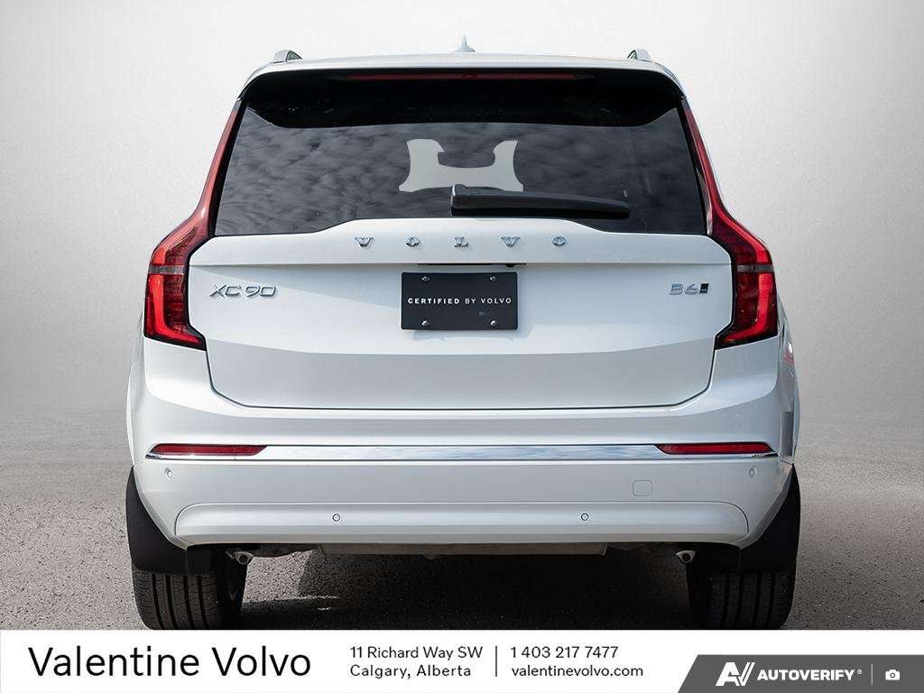 2026 Volvo XC90 Ultra Bright Theme alt 5