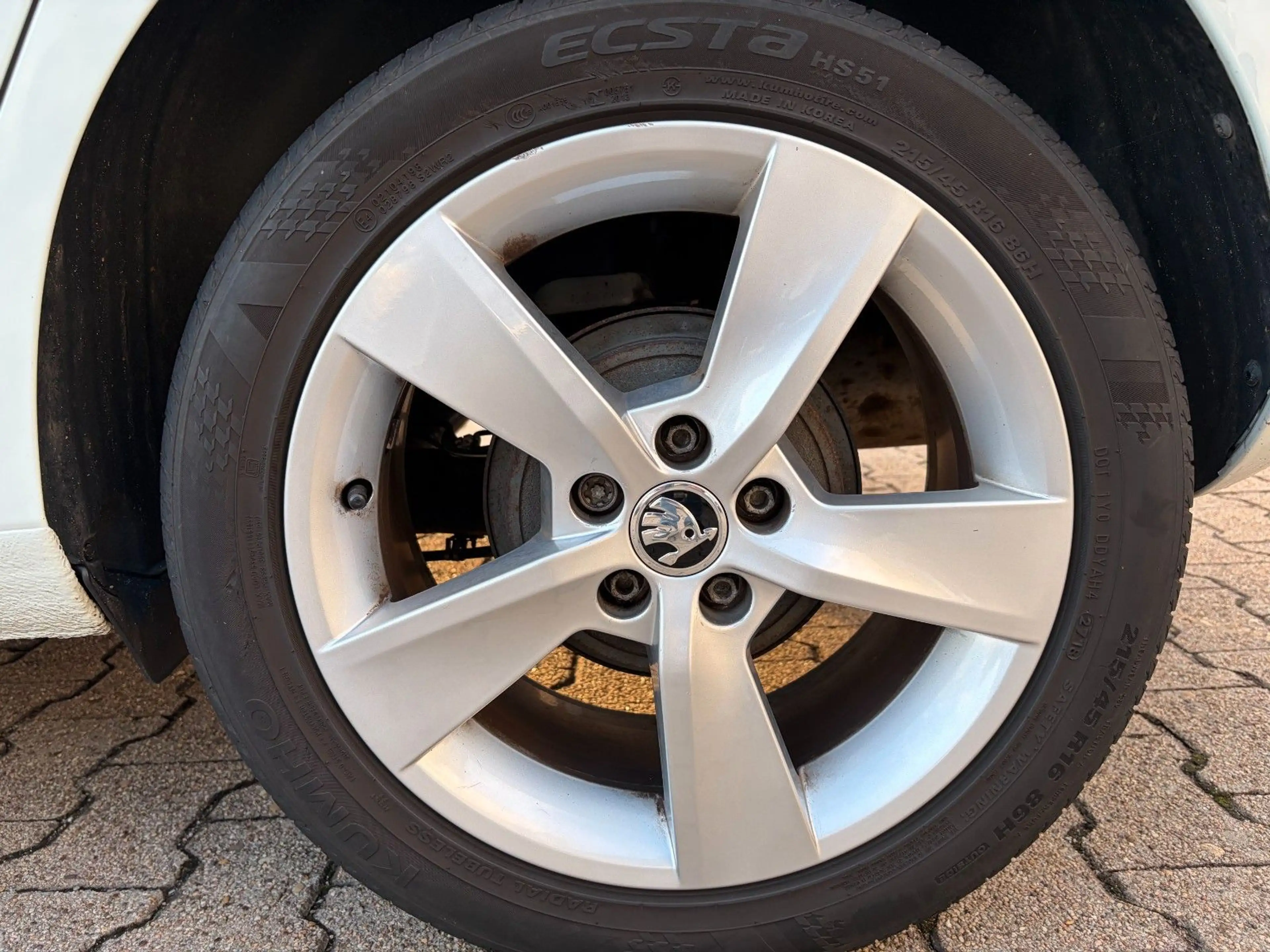 Skoda Fabia Cool Plus*SITZHEIZUNG*PDC*BT* — photo 9