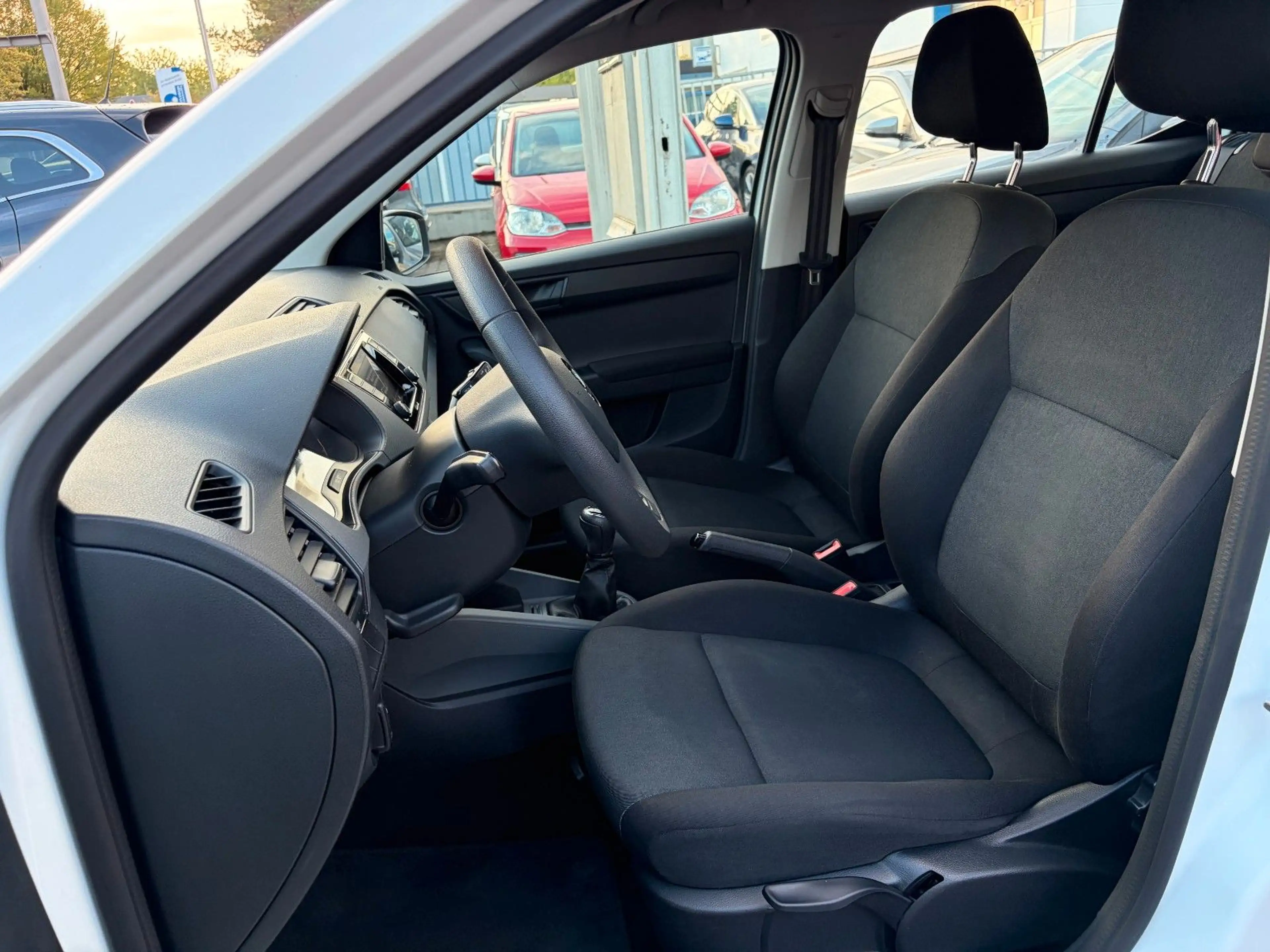 Skoda Fabia Cool Plus*SITZHEIZUNG*PDC*BT* — photo 13