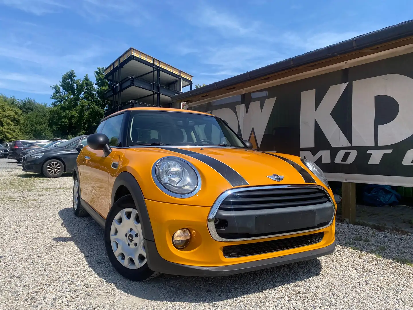 MINI One 1.2 First Jaune - 1