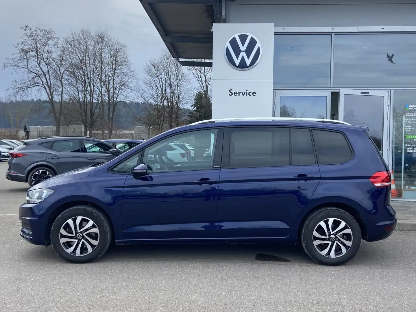 Volkswagen Touran 1.5 TSI ACTIVE NAVI+STANDHEIZUNG+APP-CONN Bleu - 2