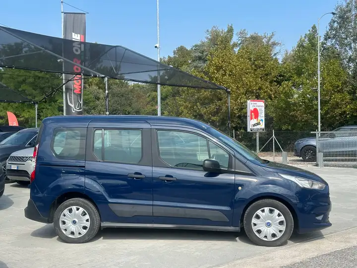 Ford Tourneo Connect Autocarro  5 POSTI 1.5 TDCi 120cv — foto 10