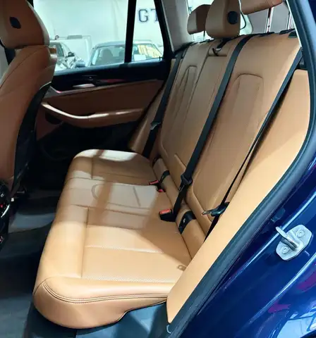 BMW X3 view 15