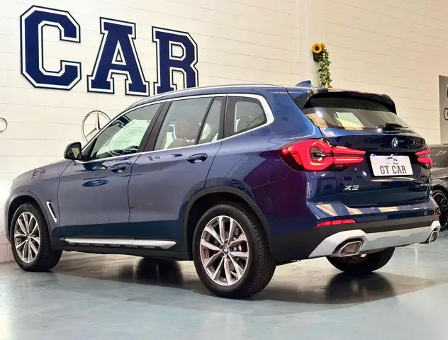 BMW X3 view 7