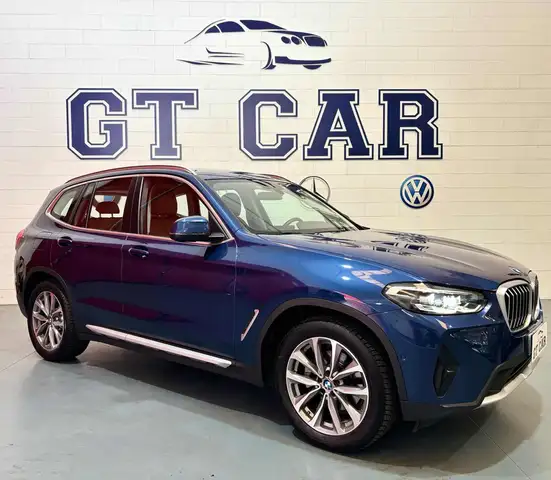 BMW X3 view 3