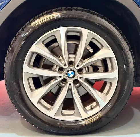 BMW X3 view 19