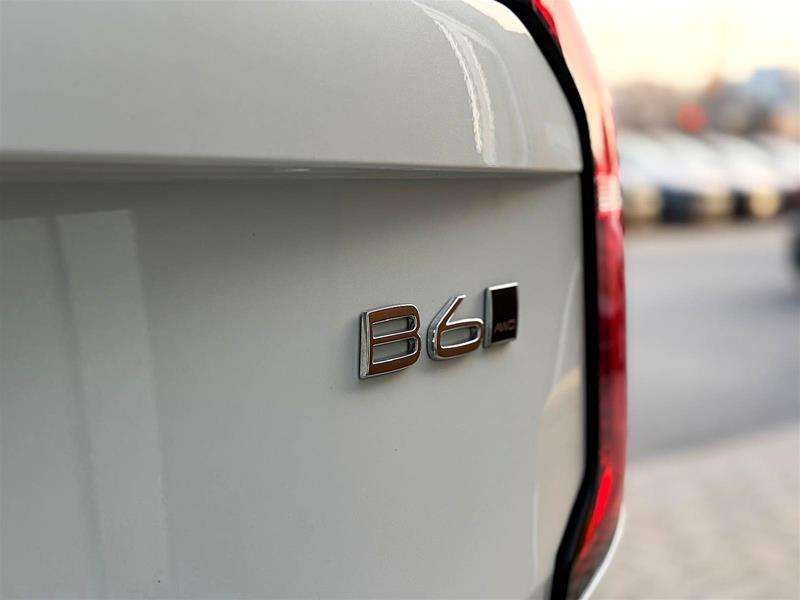 2026 Volvo XC90 B6 Ultra | 7 Pass | Nappa | Low KM | Clean thumb 19
