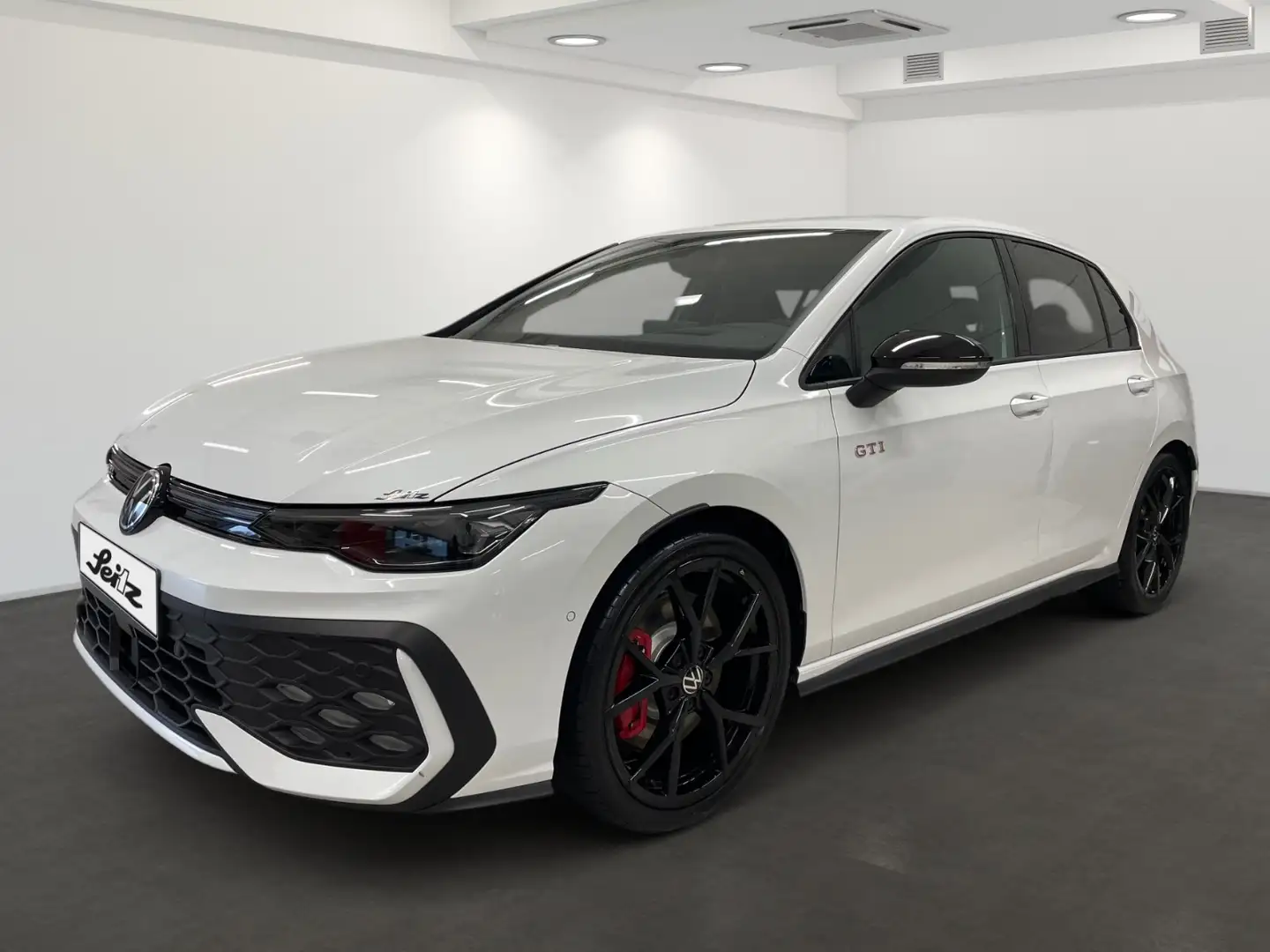 Volkswagen Golf VIII 2.0 TSI GTI *NAVI*KAMERA*SITZH* Blanc - 2