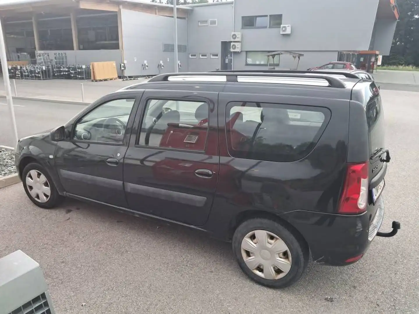 Dacia Logan Logan MCV Black Line 1,6 MPI Black Line Schwarz - 2