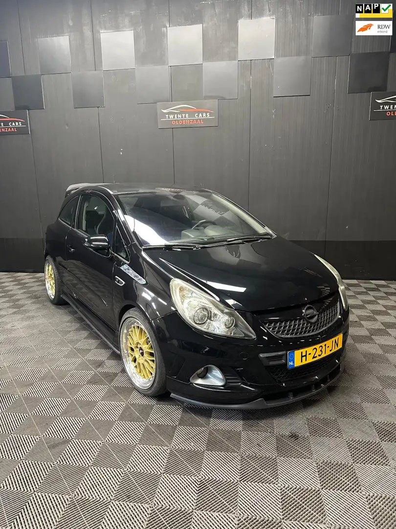 Opel Corsa 1.6-16V T OPC | Navi | Recaro | Maxton | Zwart - 1