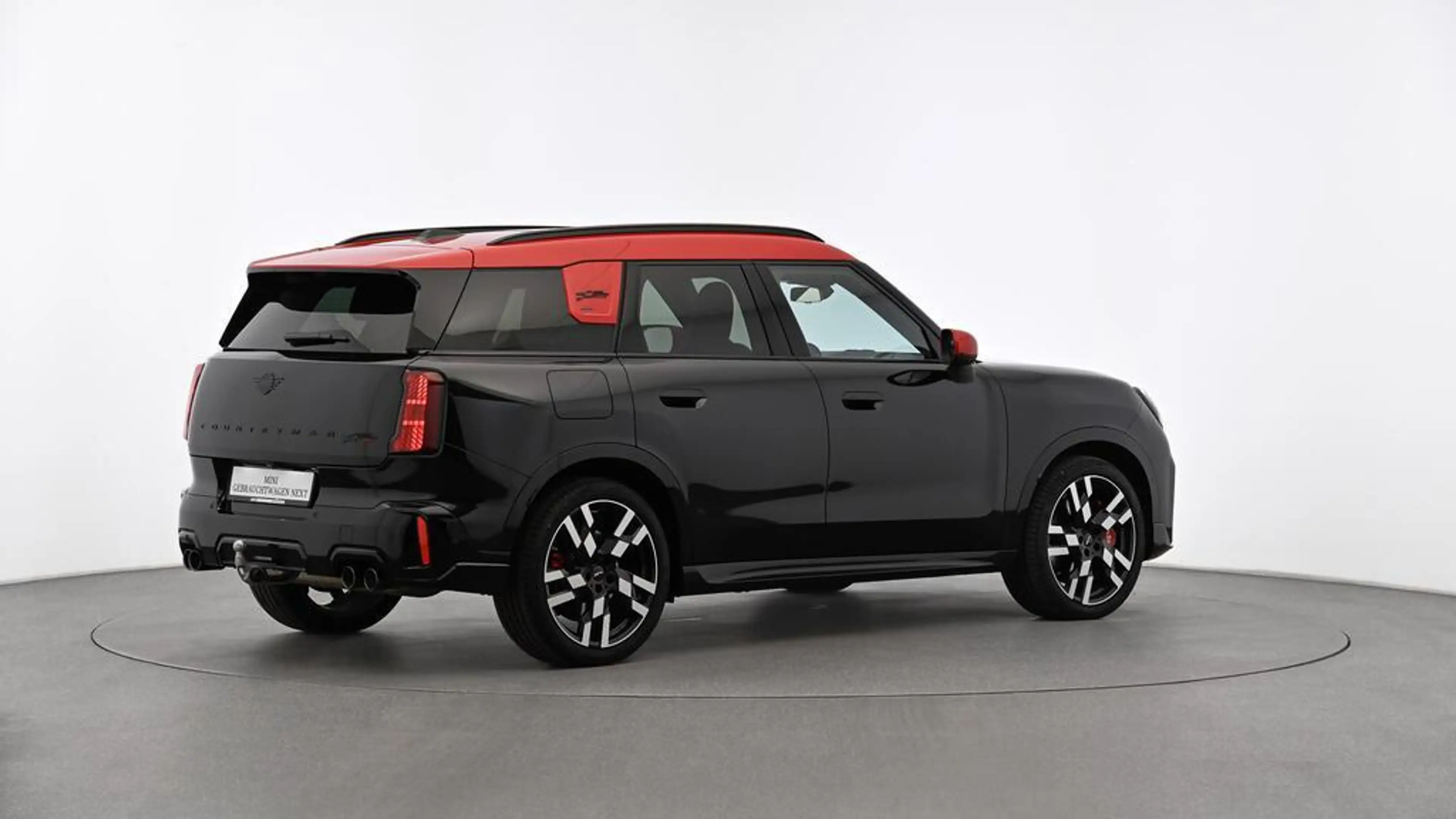 MINI JCW Countryman All4 John Cooper Works Trim — photo 4