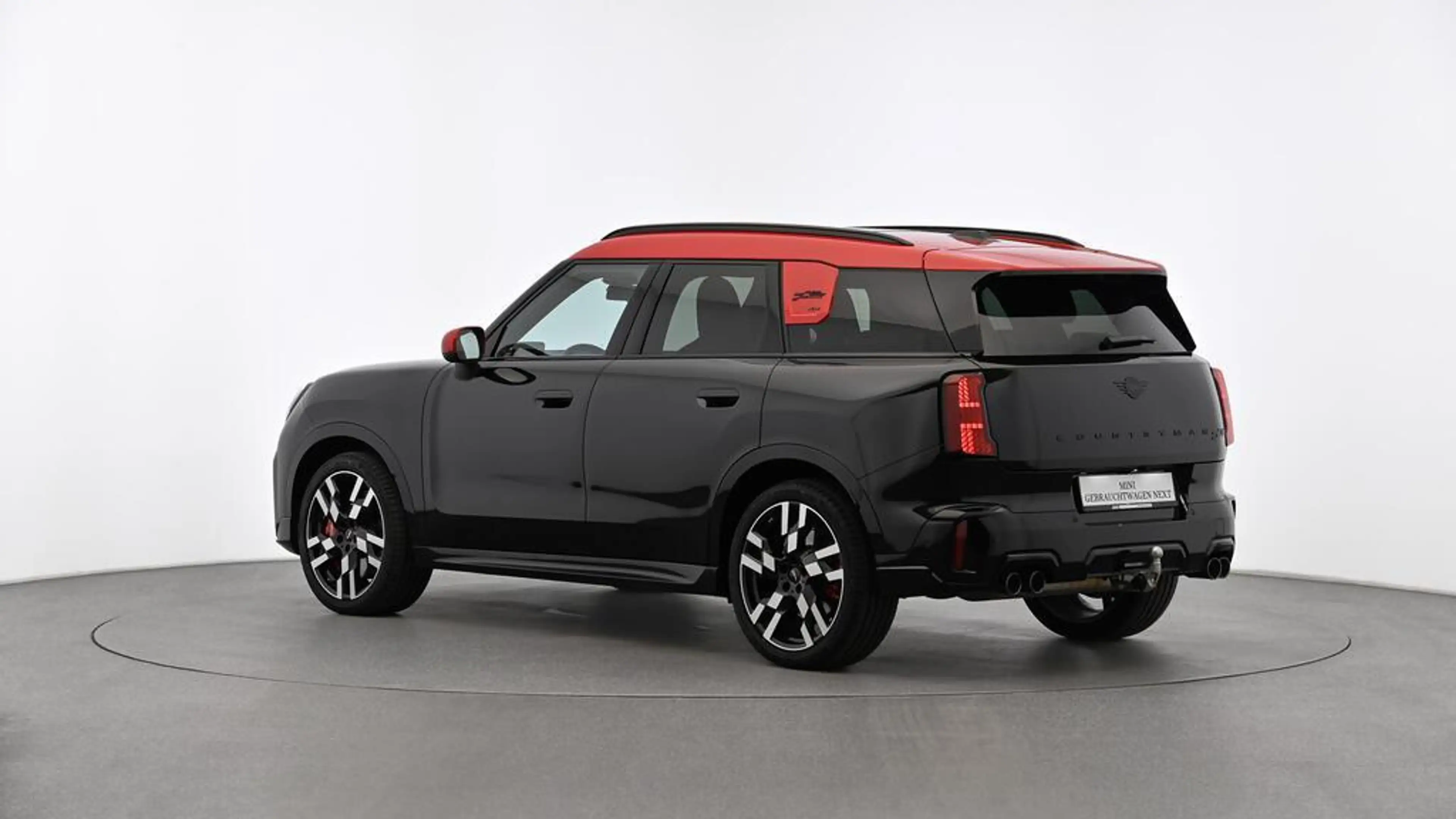 MINI JCW Countryman All4 John Cooper Works Trim — photo 7