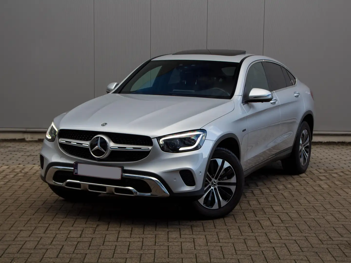 Mercedes-Benz GLC 300 GLC-Coupe 300 e 4Matic 9G-TRONIC Exclusive Zilver - 1
