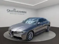 Alfa Romeo Giulia 2.0 Turbo Automatik Super