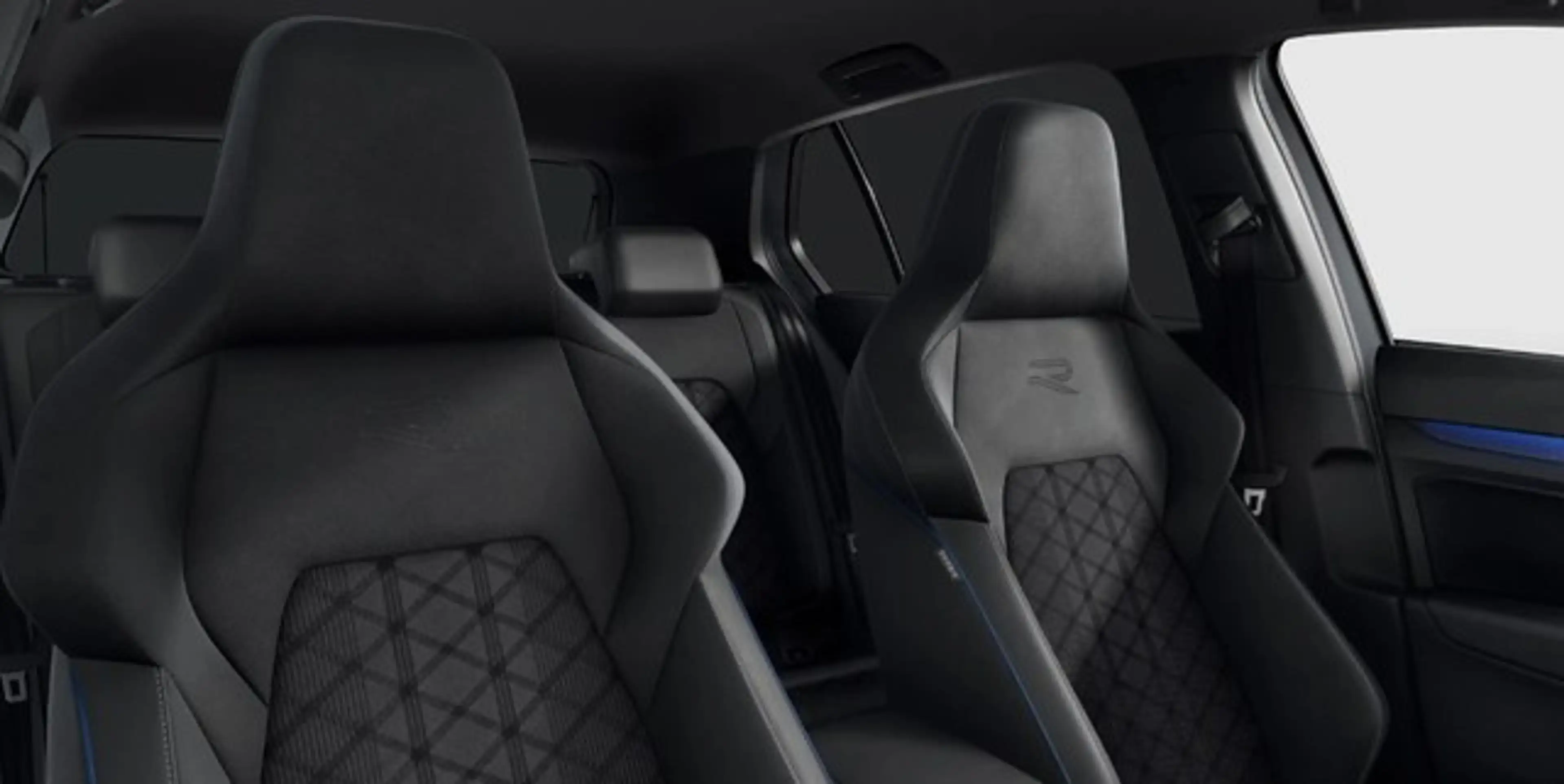 Volkswagen Golf VIII 1.5 eTSI 110 kW R-Line 8-fach Black Style ... — photo 4