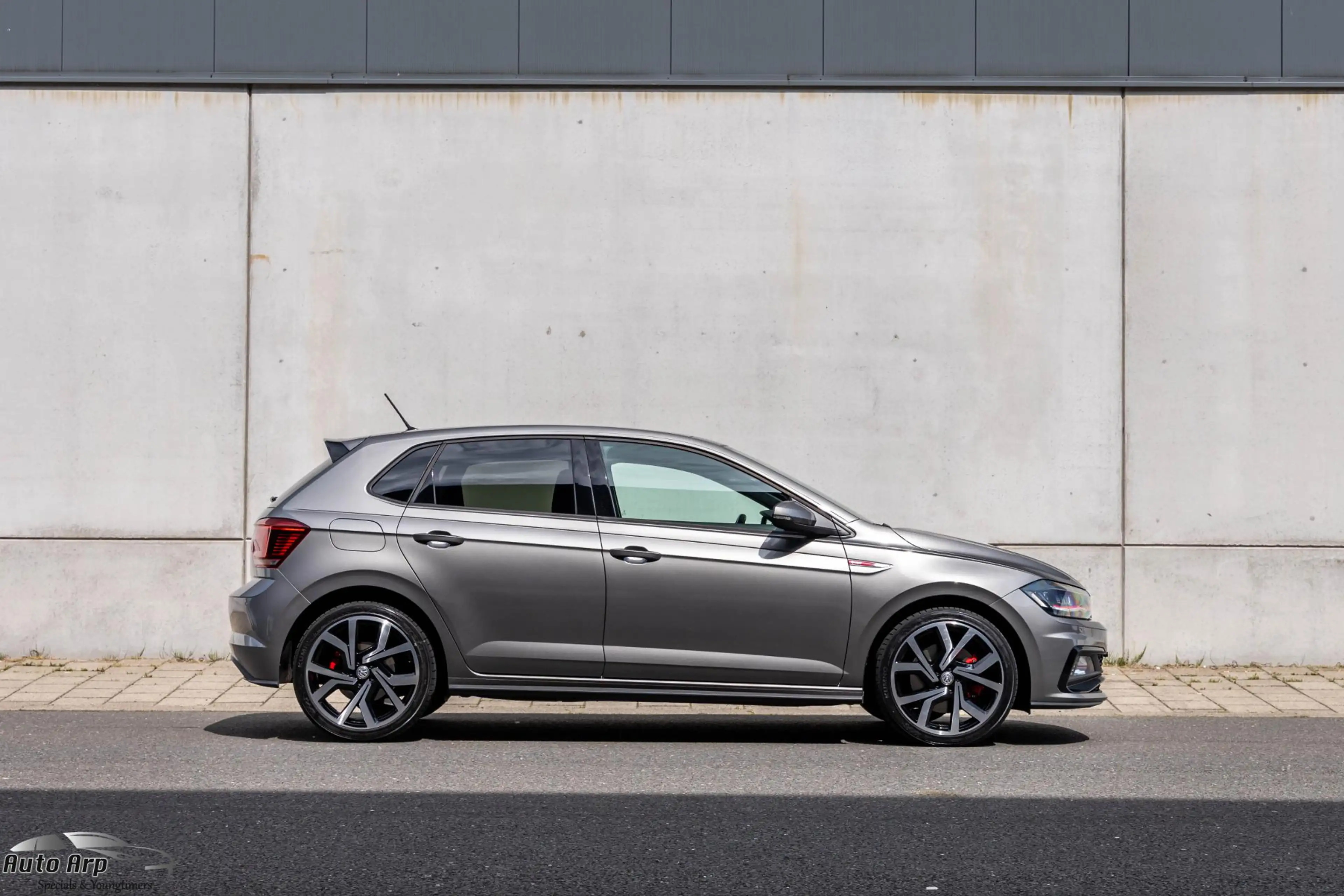 Volkswagen Polo GTI 2.0 TSI — photo 2